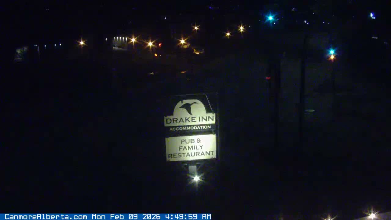 Canmore City Railway Avenue  Live Cam - Canmore, Alberta's Rockies, Alberta, Canada