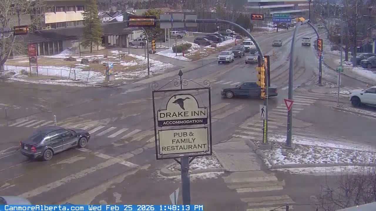 Canmore City Railway Avenue  Live Cam - Canmore, Alberta's Rockies, Alberta, Canada