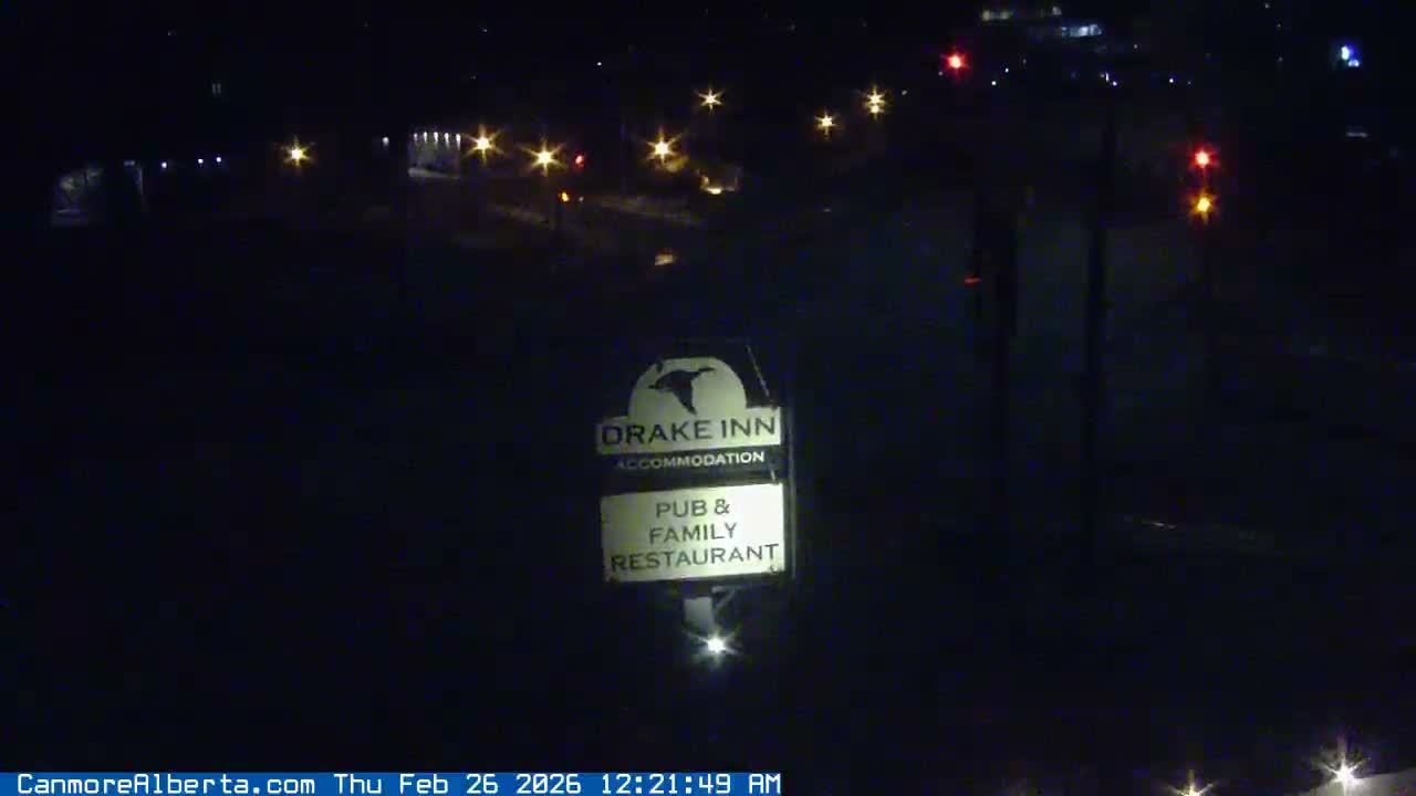 Canmore City Railway Avenue  Live Cam - Canmore, Alberta's Rockies, Alberta, Canada