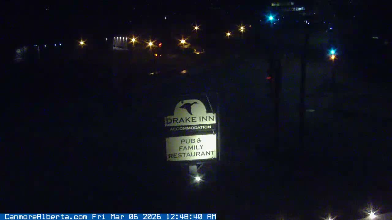 Canmore City Railway Avenue  Live Cam - Canmore, Alberta's Rockies, Alberta, Canada