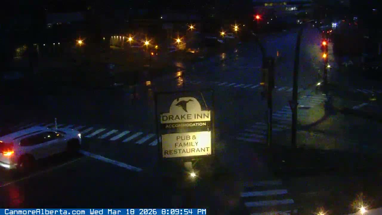 Canmore City Railway Avenue  Live Cam - Canmore, Alberta's Rockies, Alberta, Canada