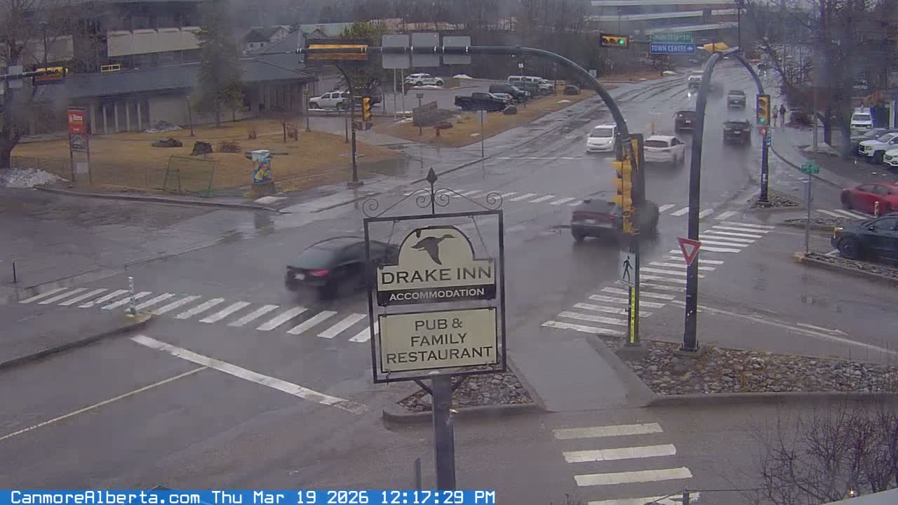 Canmore City Railway Avenue  Live Cam - Canmore, Alberta's Rockies, Alberta, Canada