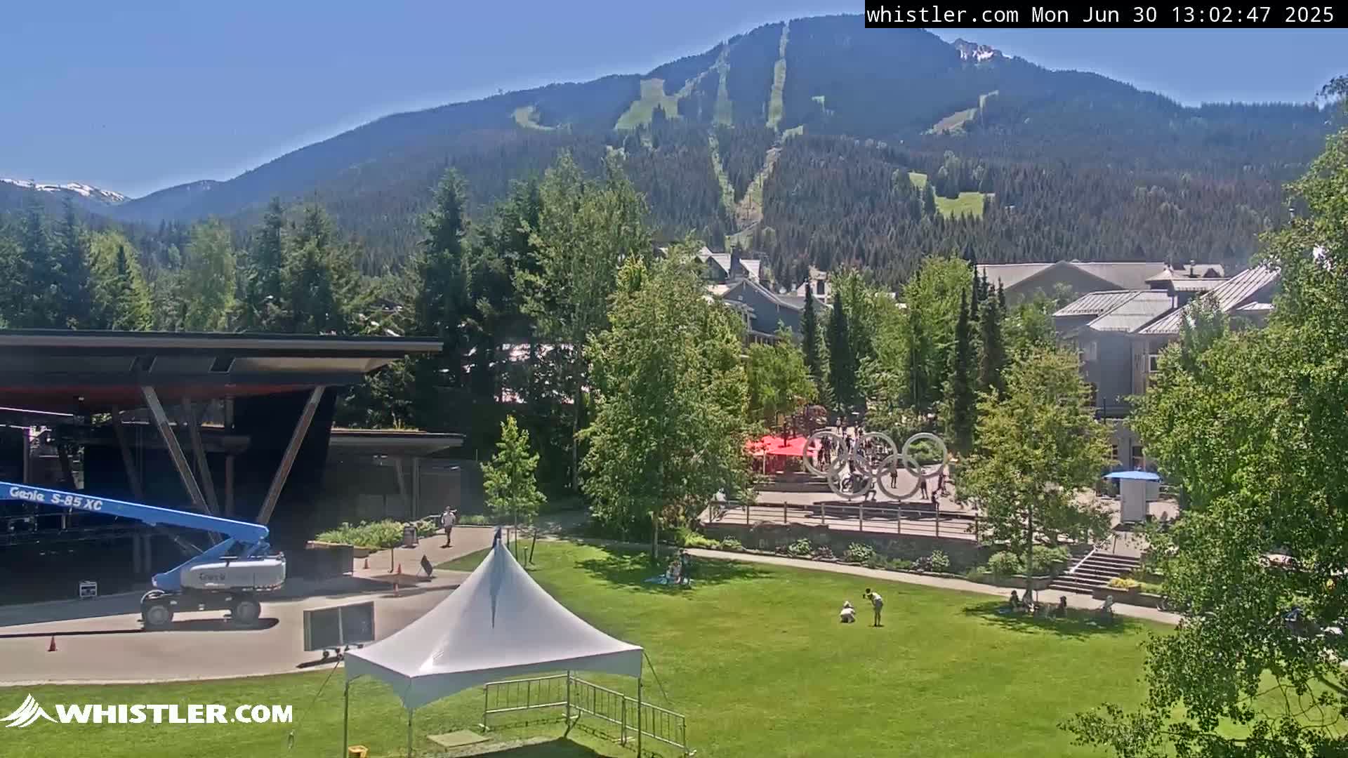 Whistler Downtown &  Olympic Plaza Live Cam - Whistler,  Squamish-Lillooet, Sea to Sky Country, Bristish Columbia, Canada
