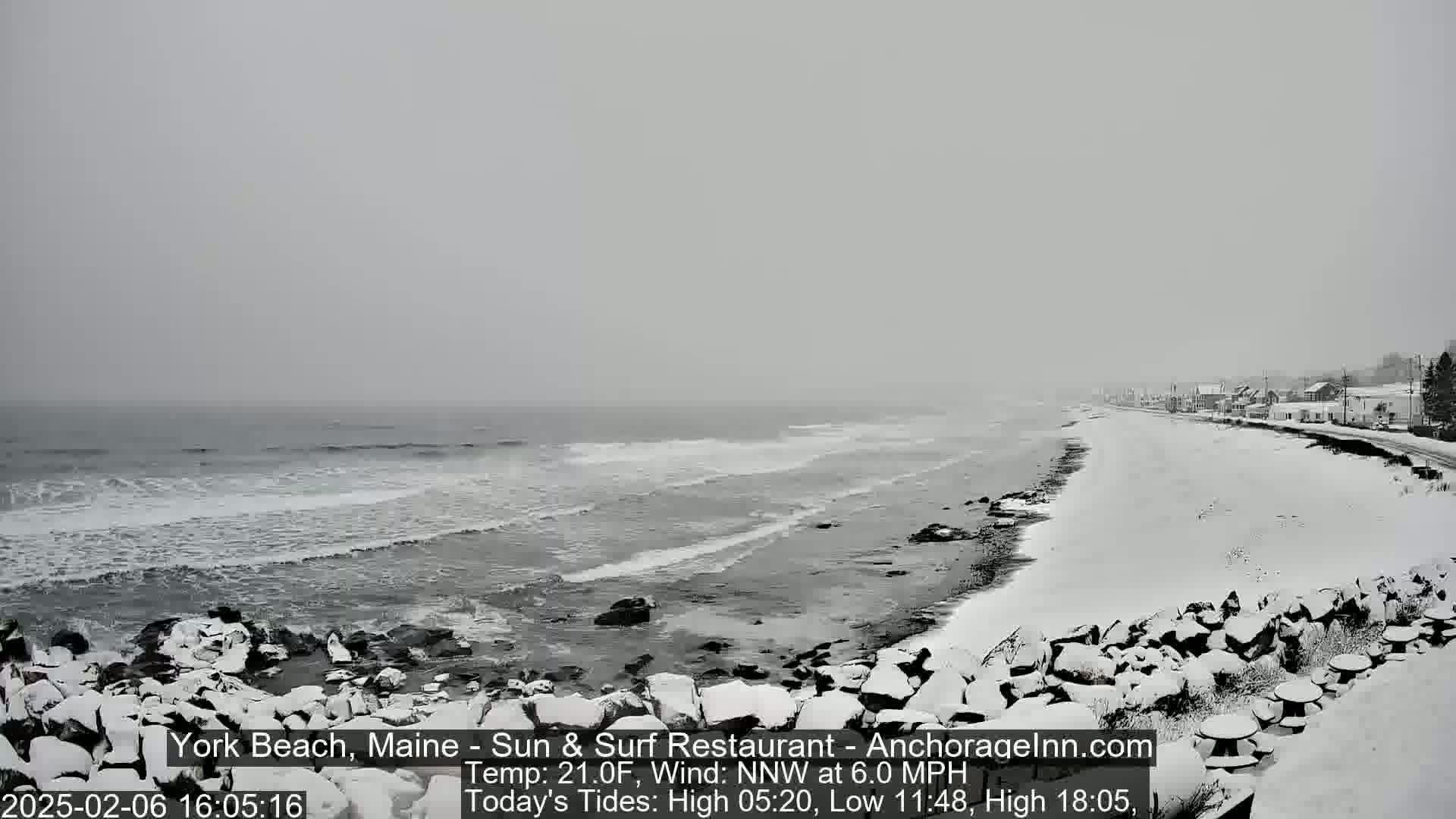 York Beach Surf Live Cam - Maine, USA