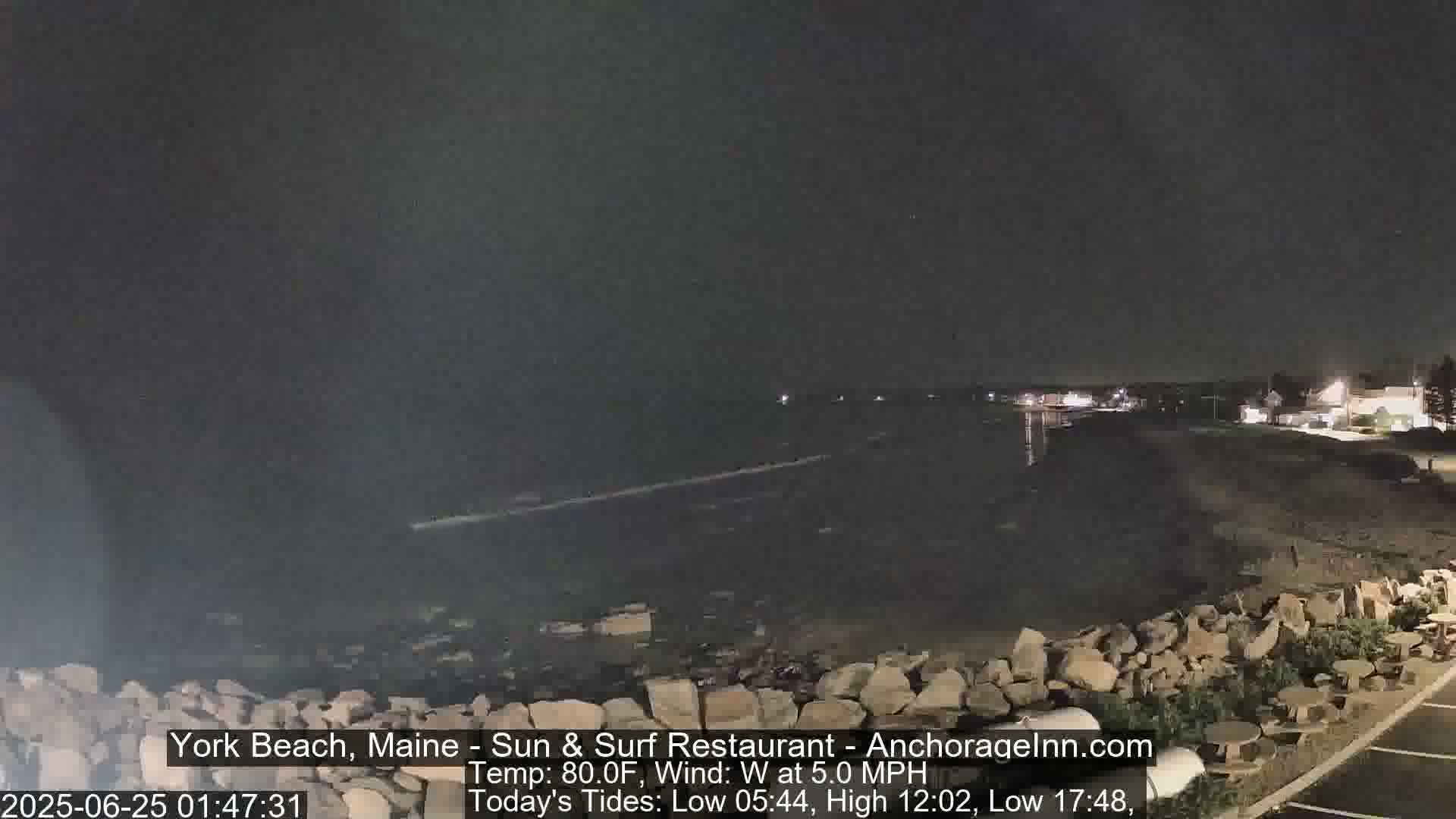 York Beach Surf Live Cam - Maine, USA