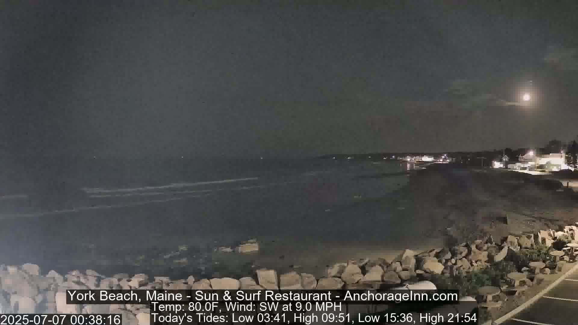 York Beach Surf Live Cam - Maine, USA