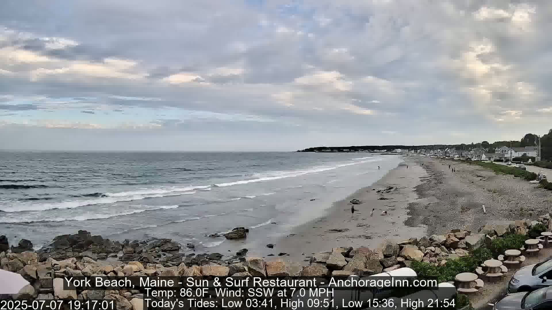 York Beach Surf Live Cam - Maine, USA