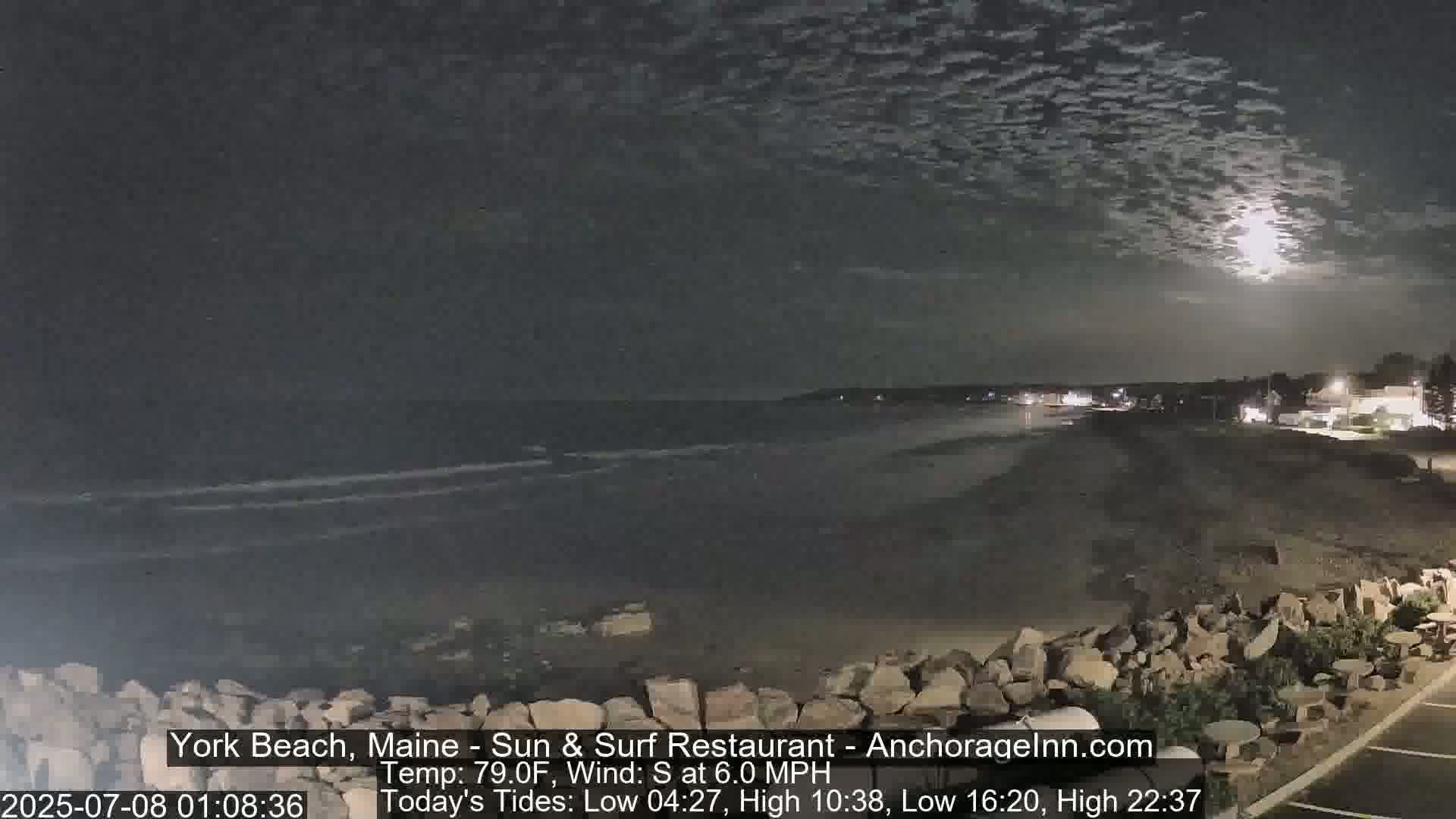 York Beach Surf Live Cam - Maine, USA