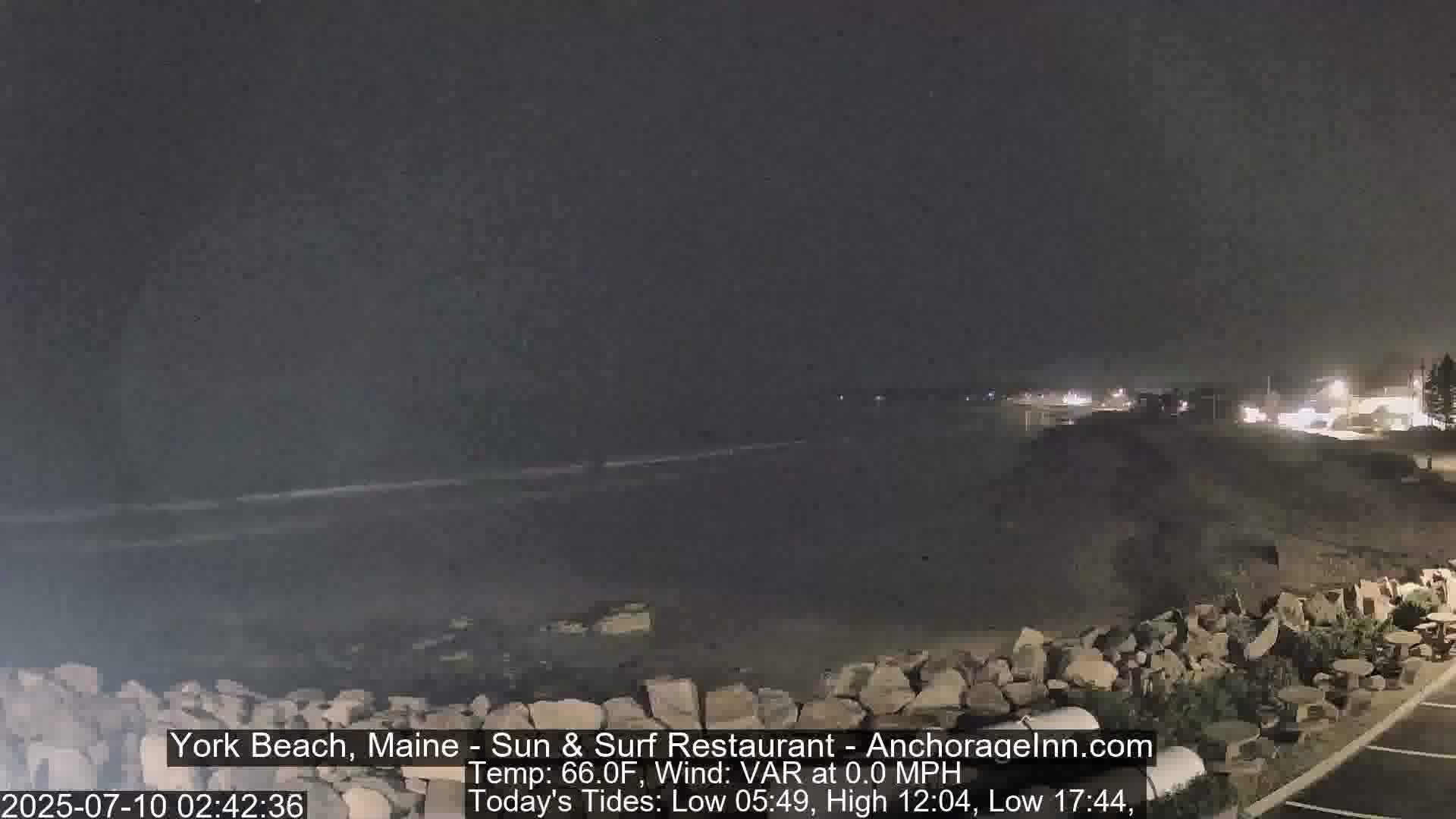 York Beach Surf Live Cam - Maine, USA