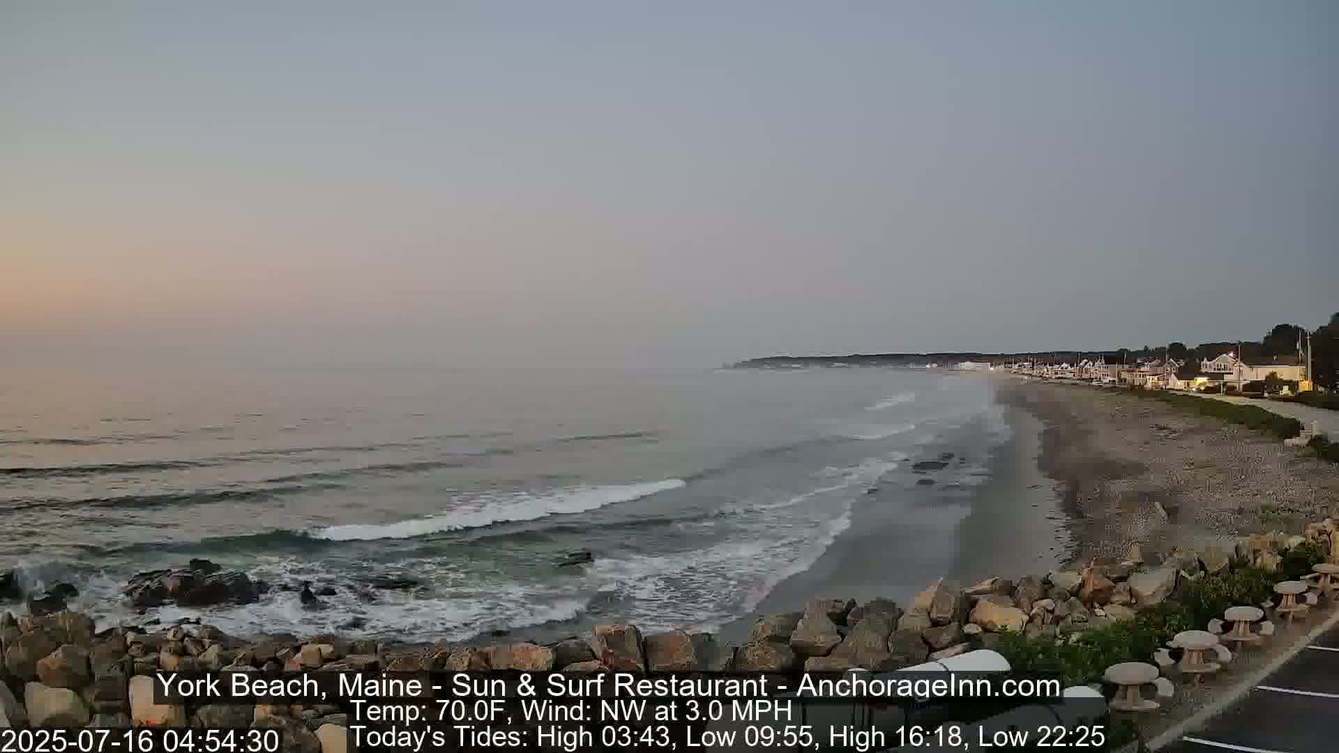 York Beach Surf Live Cam - Maine, USA