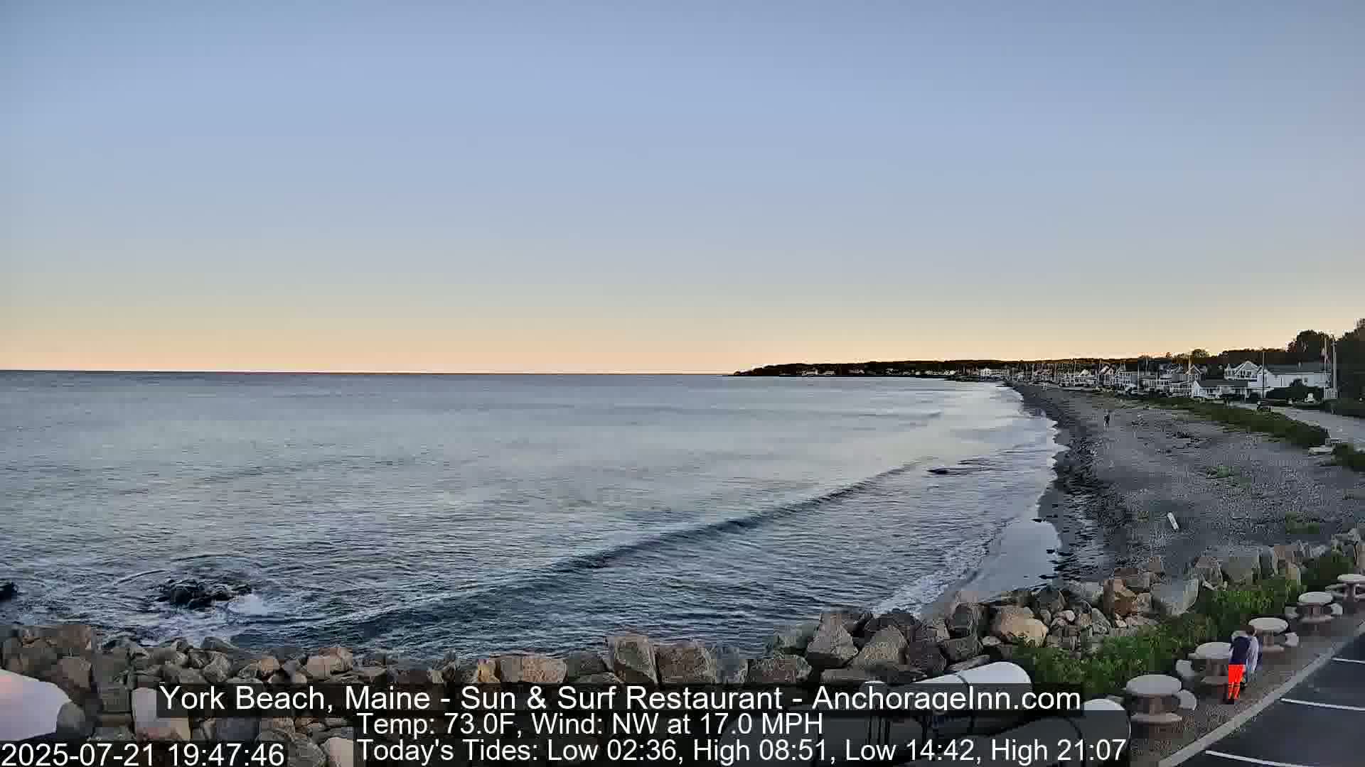York Beach Surf Live Cam - Maine, USA
