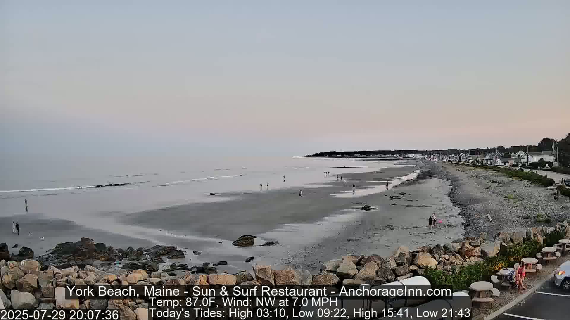 York Beach Surf Live Cam - Maine, USA