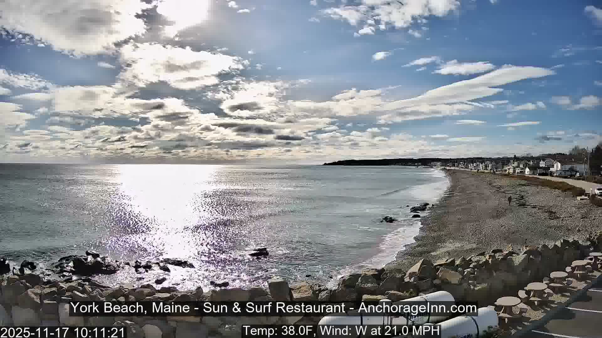 York Beach Surf Live Cam - Maine, USA