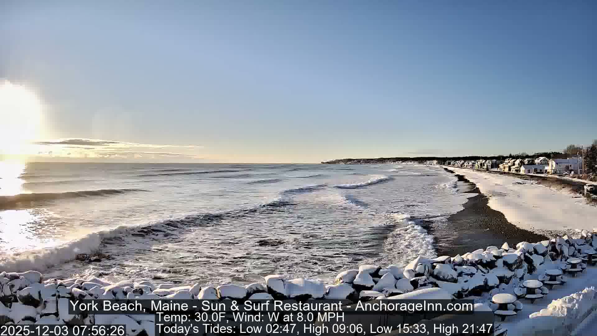 York Beach Surf Live Cam - Maine, USA