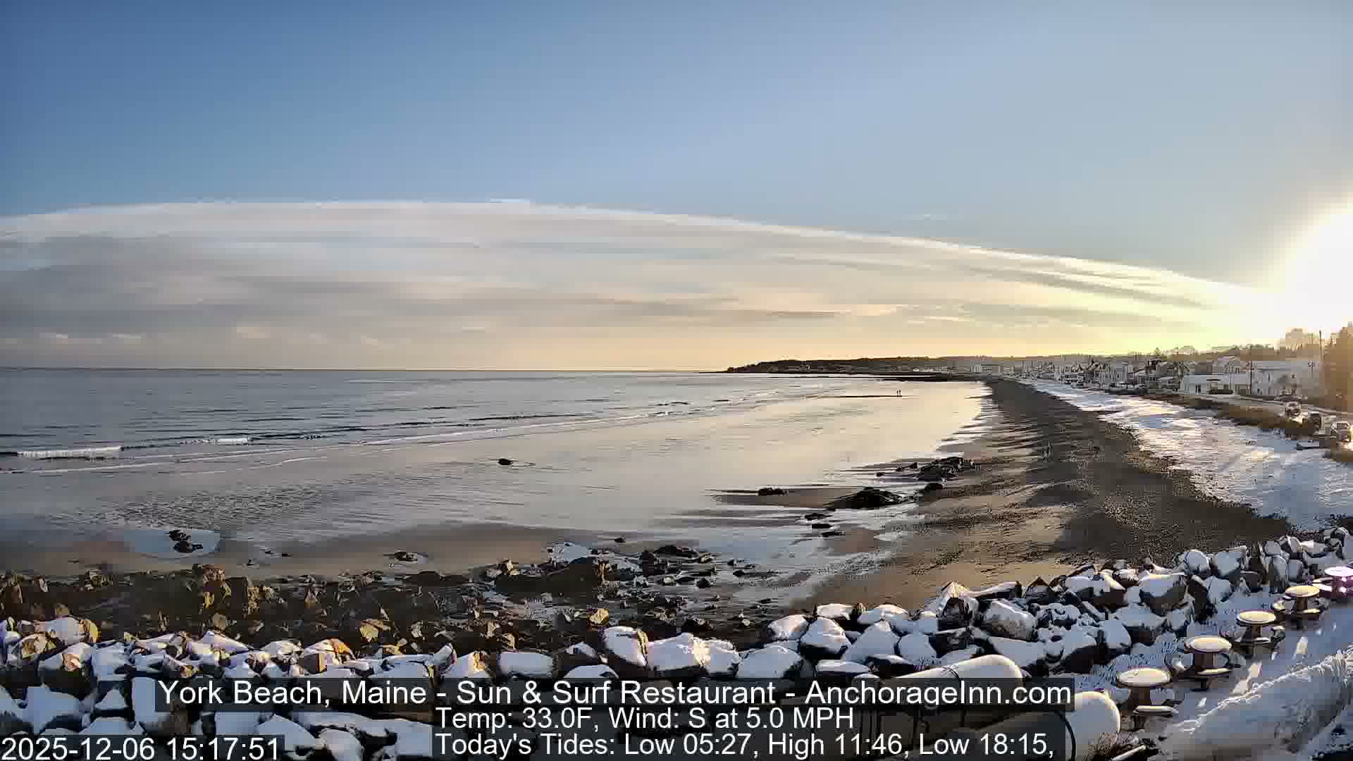 York Beach Surf Live Cam - Maine, USA