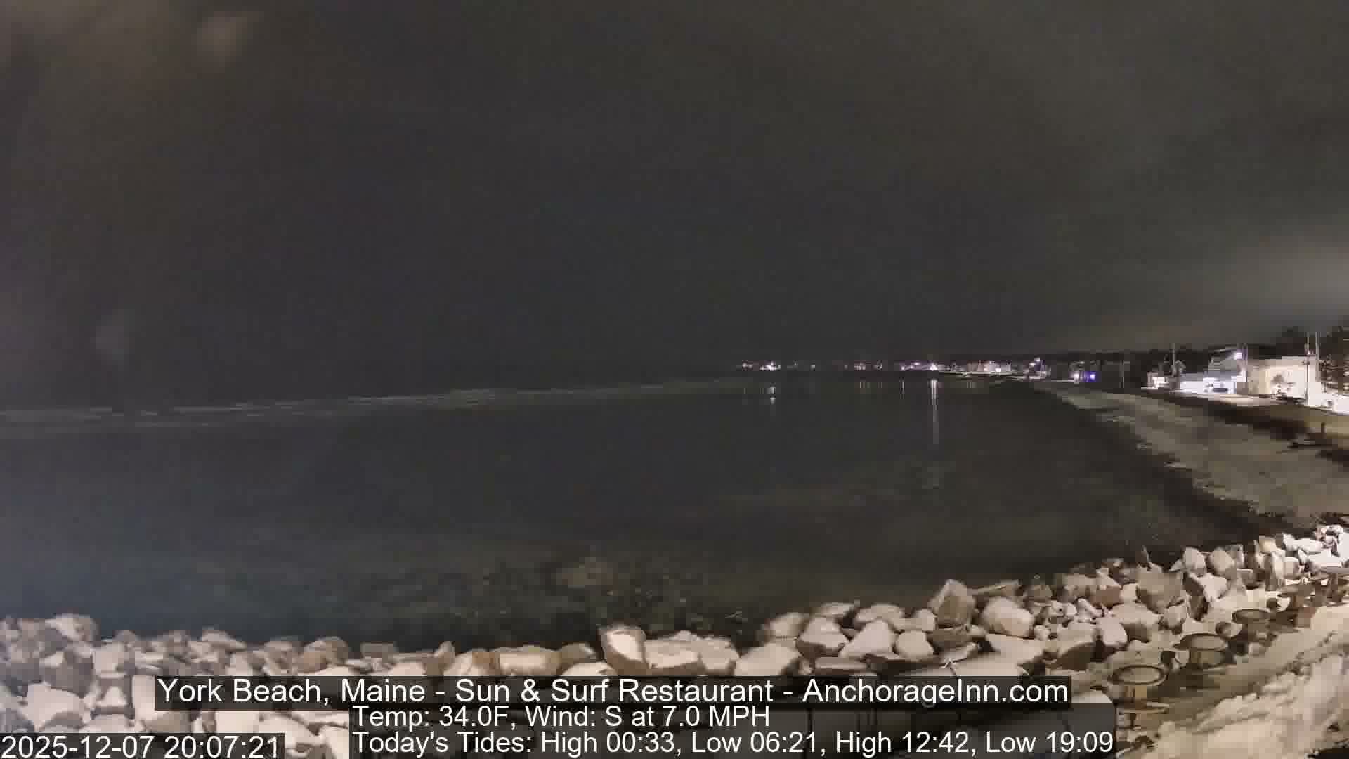 York Beach Surf Live Cam - Maine, USA