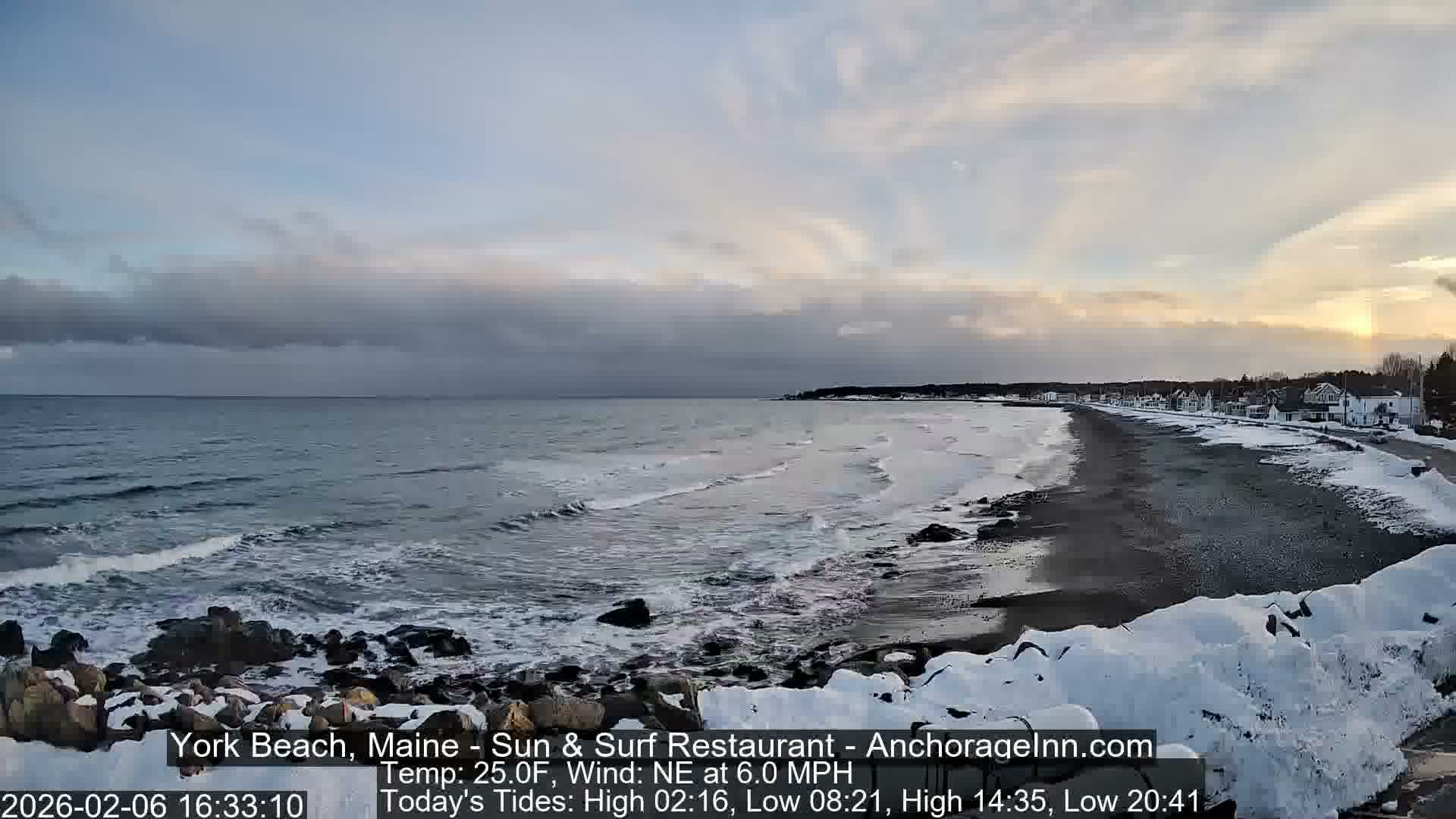 York Beach Surf Live Cam - Maine, USA