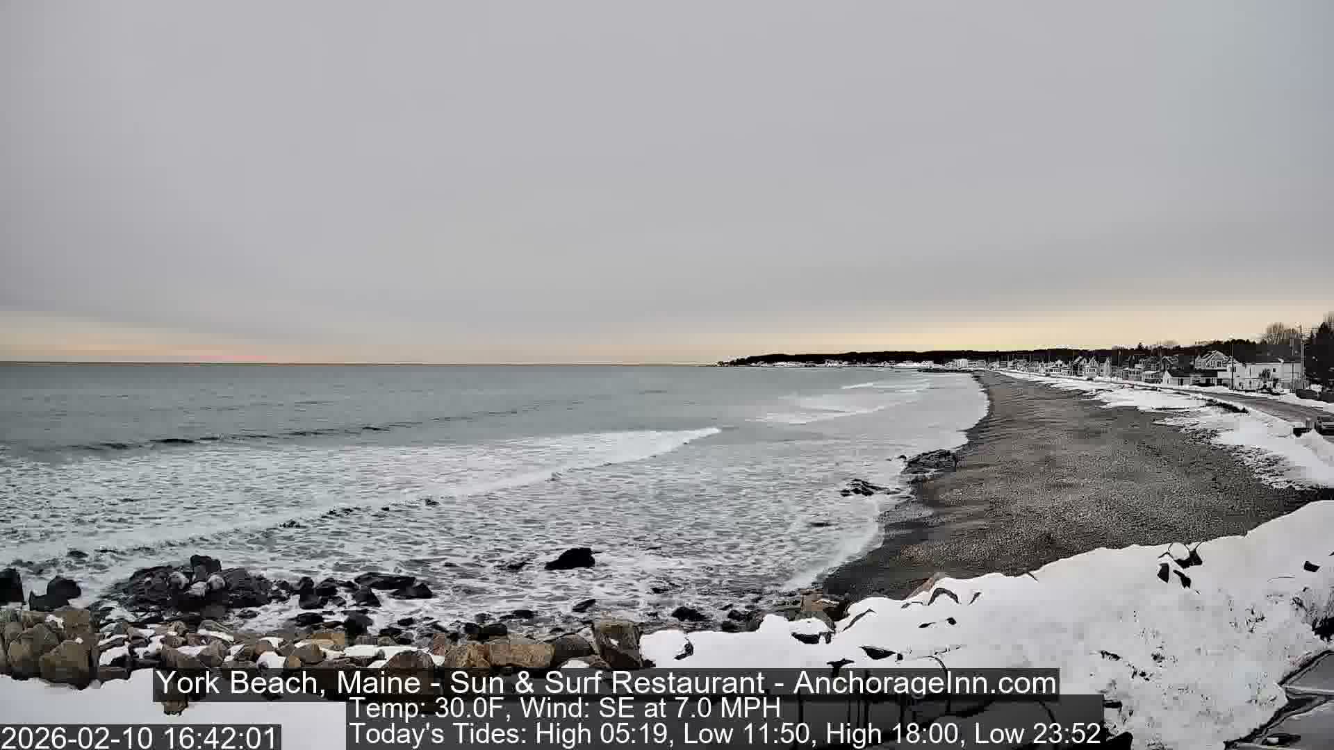 York Beach Surf Live Cam - Maine, USA