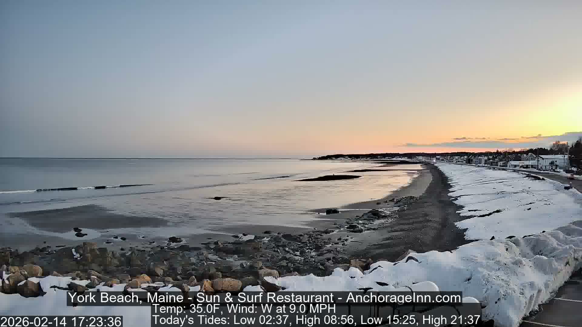 York Beach Surf Live Cam - Maine, USA