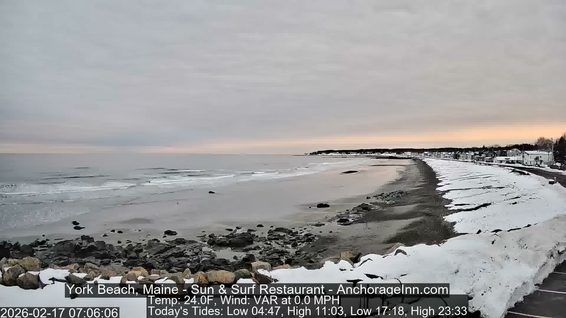 York Beach Surf Live Cam - Maine, USA