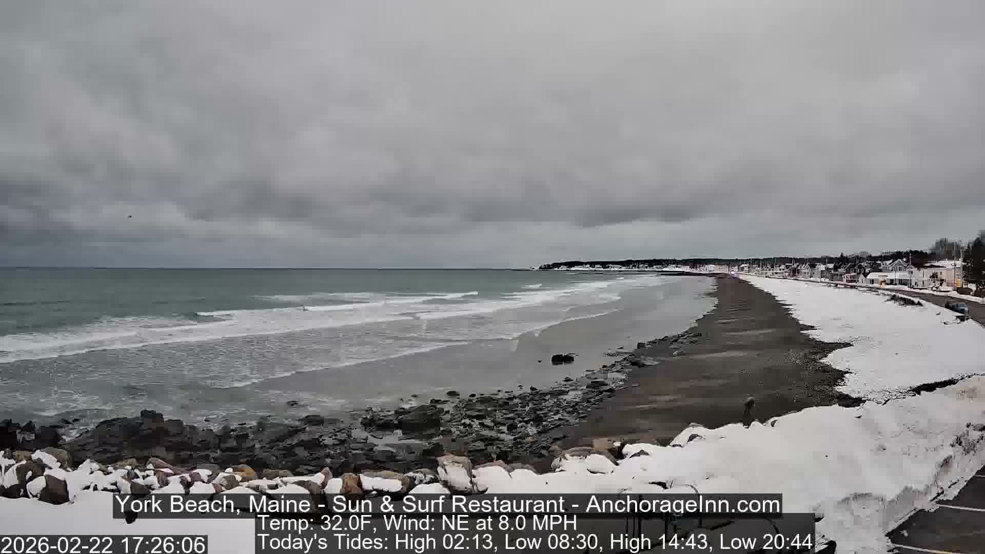 York Beach Surf Live Cam - Maine, USA
