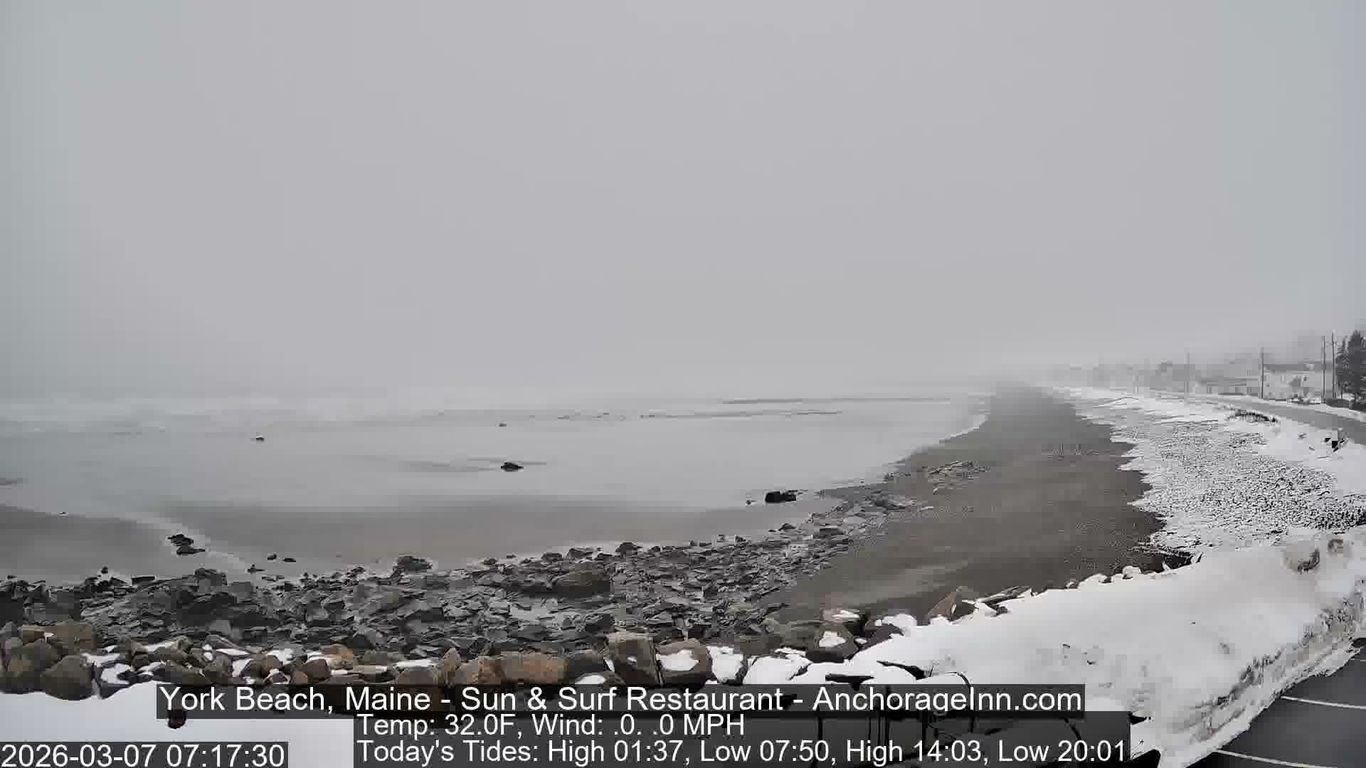 York Beach Surf Live Cam - Maine, USA