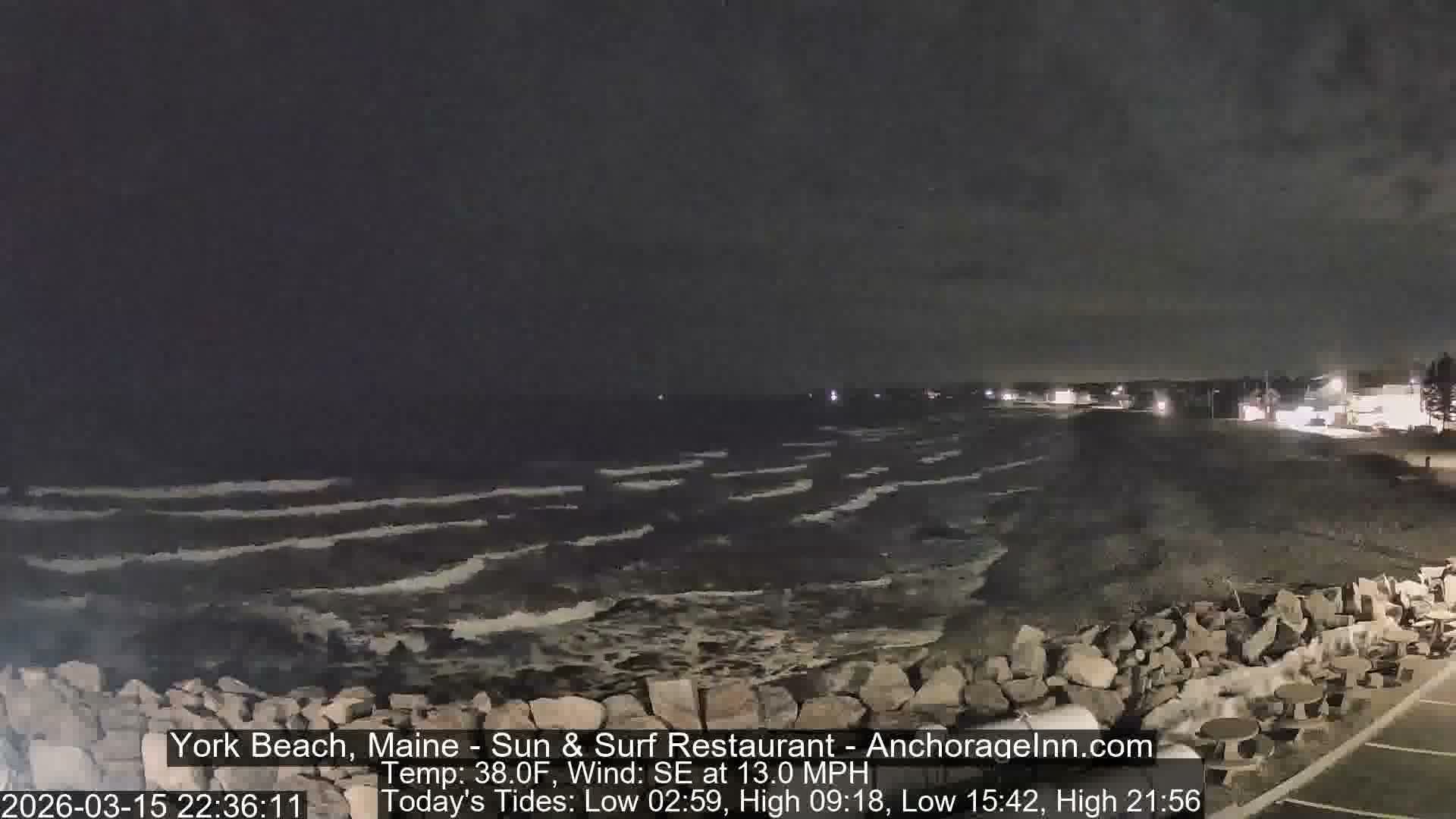 York Beach Surf Live Cam - Maine, USA