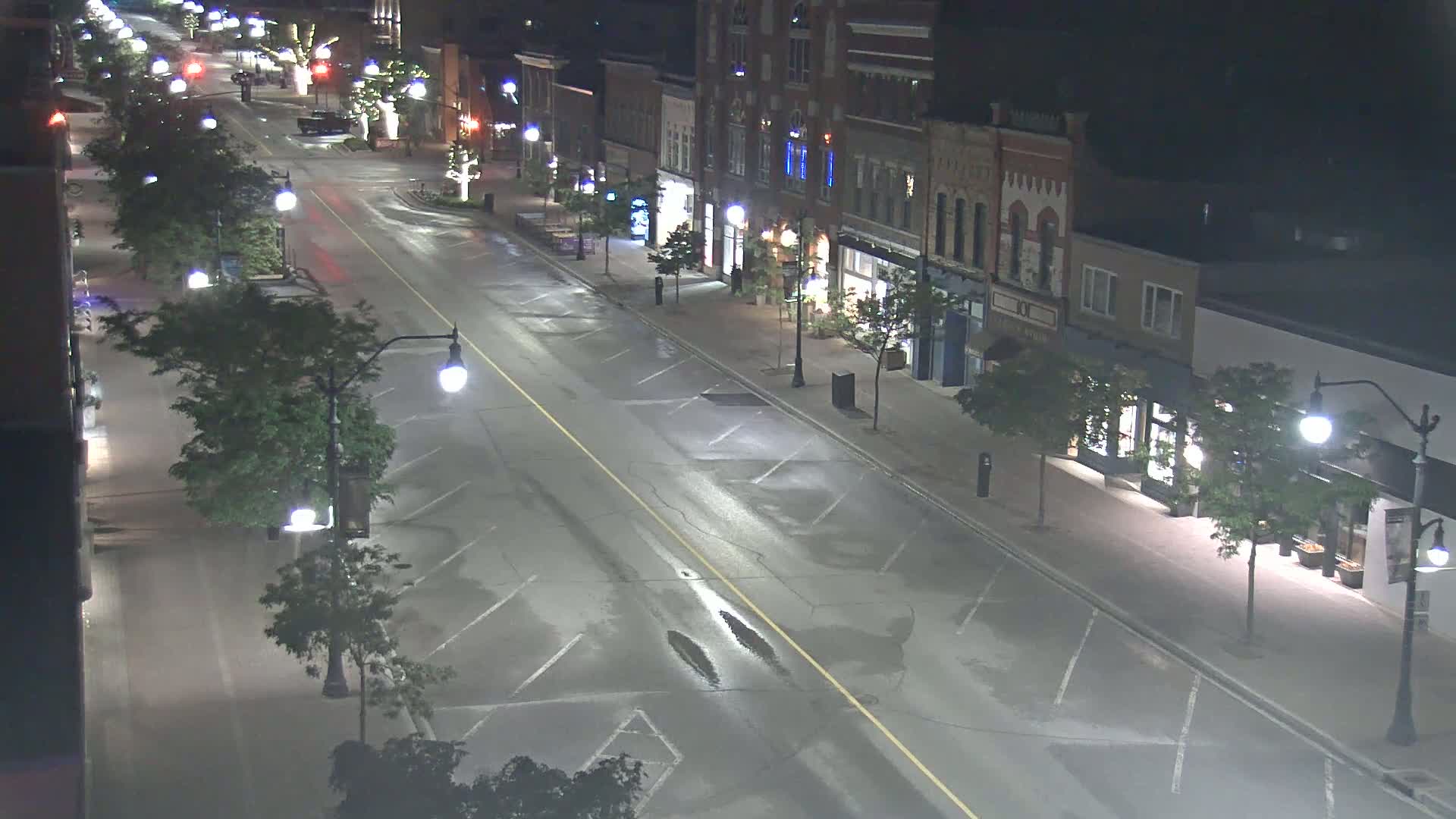 Collingwood Downtown Live Cam - Collingwood , Simcoe, Ontario, Canada