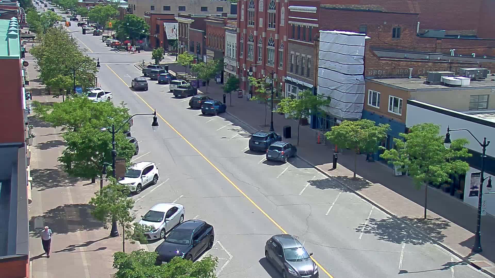 Collingwood Downtown Live Cam - Collingwood , Simcoe, Ontario, Canada