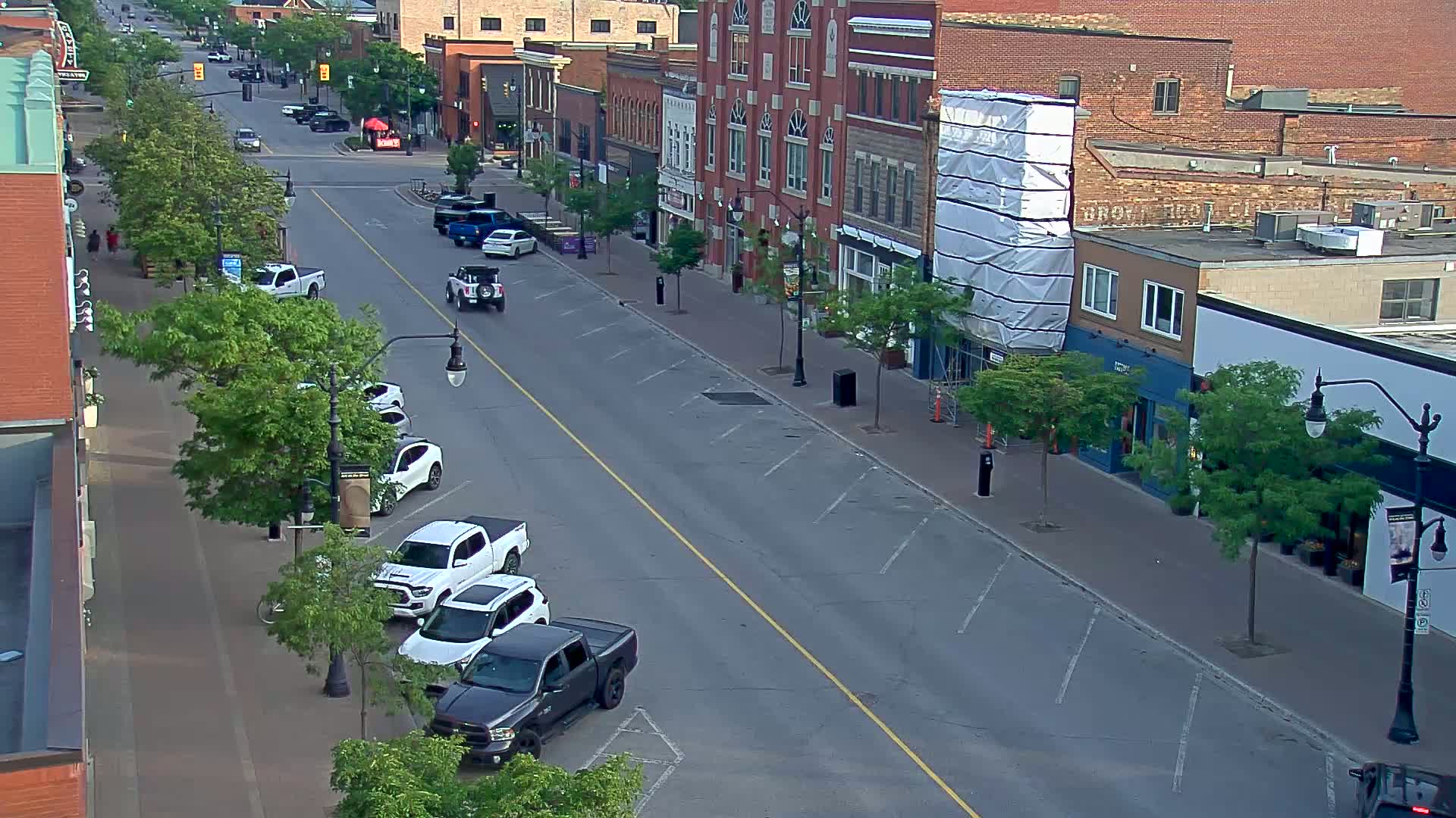 Collingwood Downtown Live Cam - Collingwood , Simcoe, Ontario, Canada