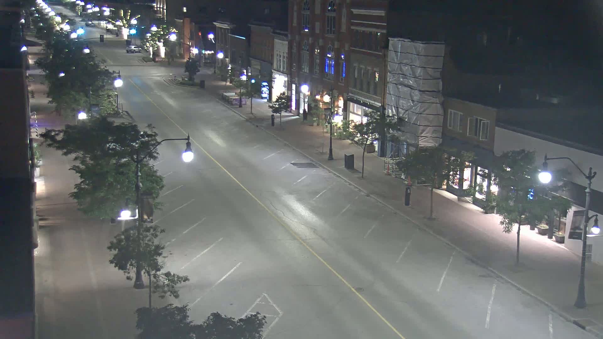 Collingwood Downtown Live Cam - Collingwood , Simcoe, Ontario, Canada