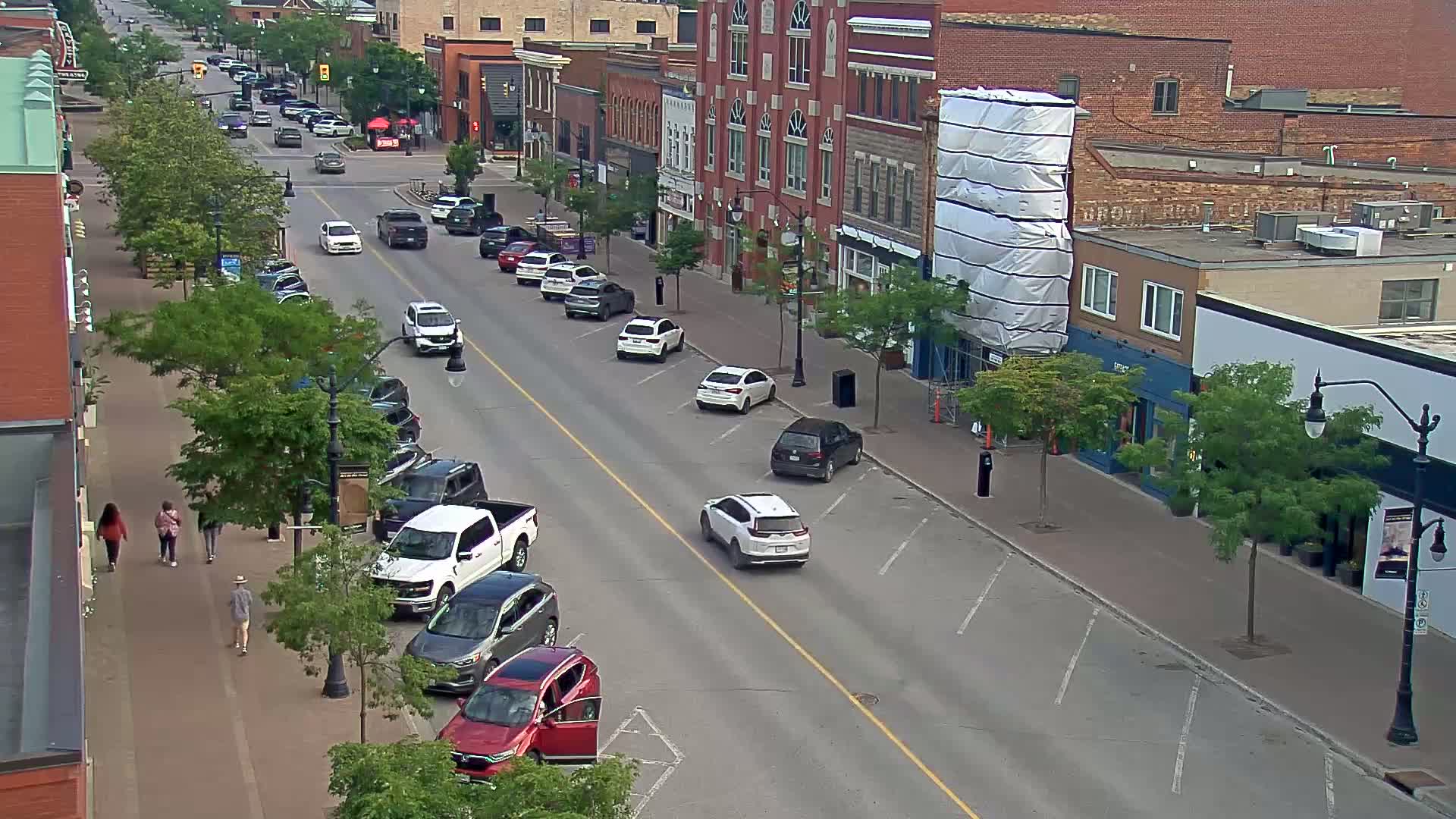 Collingwood Downtown Live Cam - Collingwood , Simcoe, Ontario, Canada