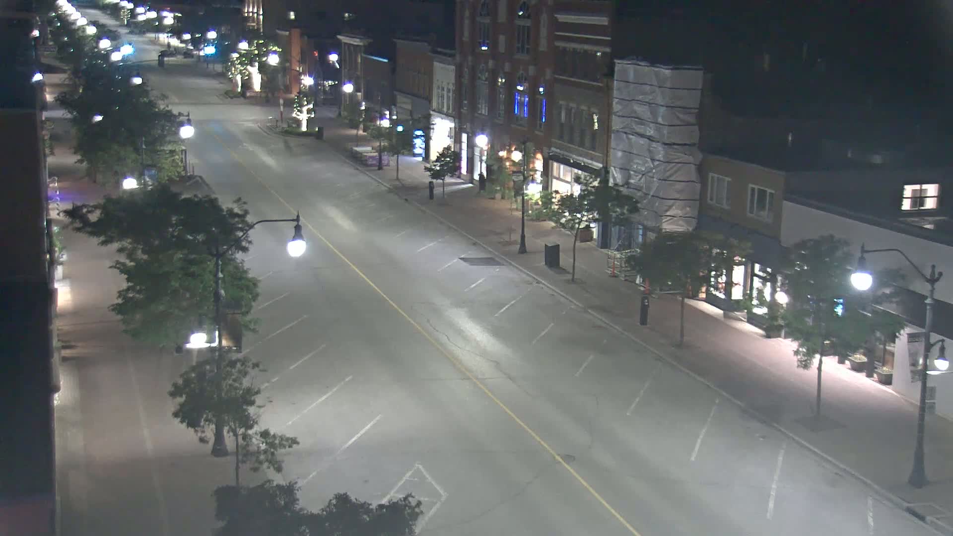Collingwood Downtown Live Cam - Collingwood , Simcoe, Ontario, Canada
