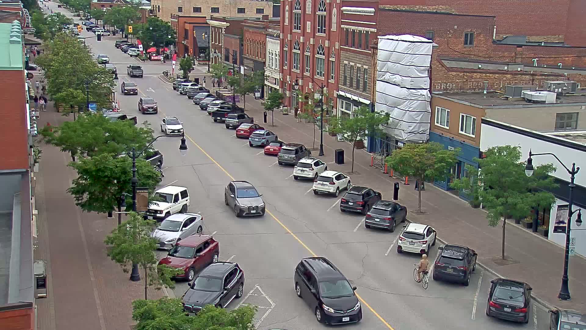 Collingwood Downtown Live Cam - Collingwood , Simcoe, Ontario, Canada