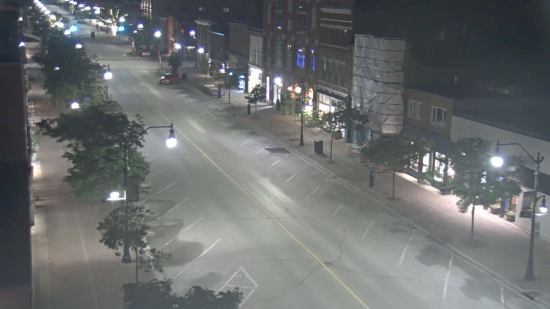 Collingwood Downtown Live Cam - Collingwood , Simcoe, Ontario, Canada