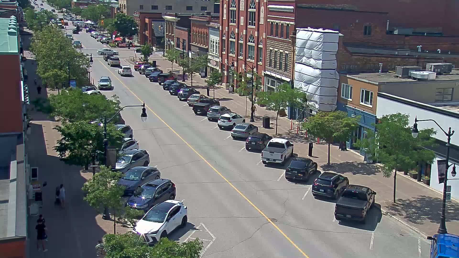 Collingwood Downtown Live Cam - Collingwood , Simcoe, Ontario, Canada