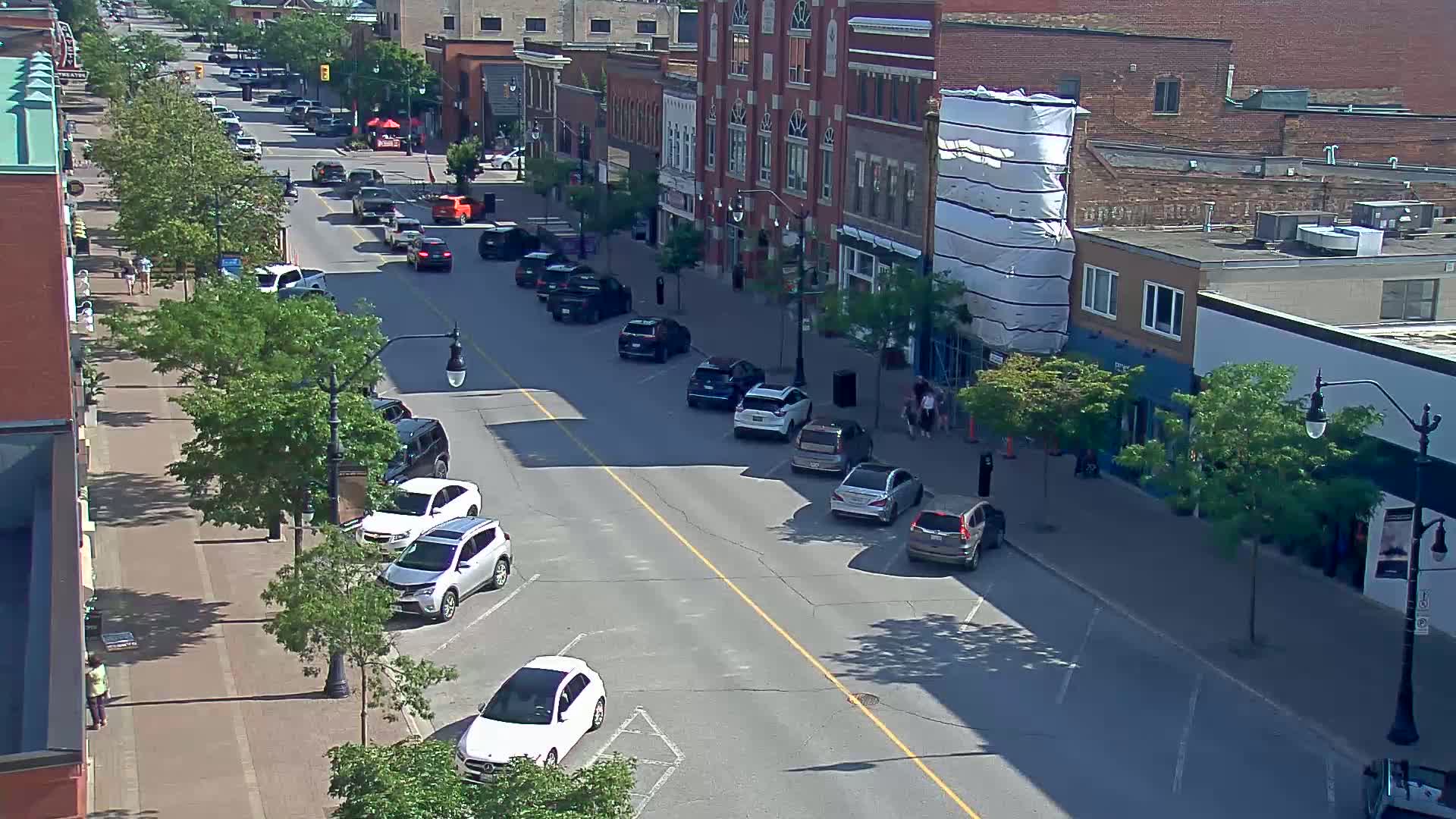 Collingwood Downtown Live Cam - Collingwood , Simcoe, Ontario, Canada