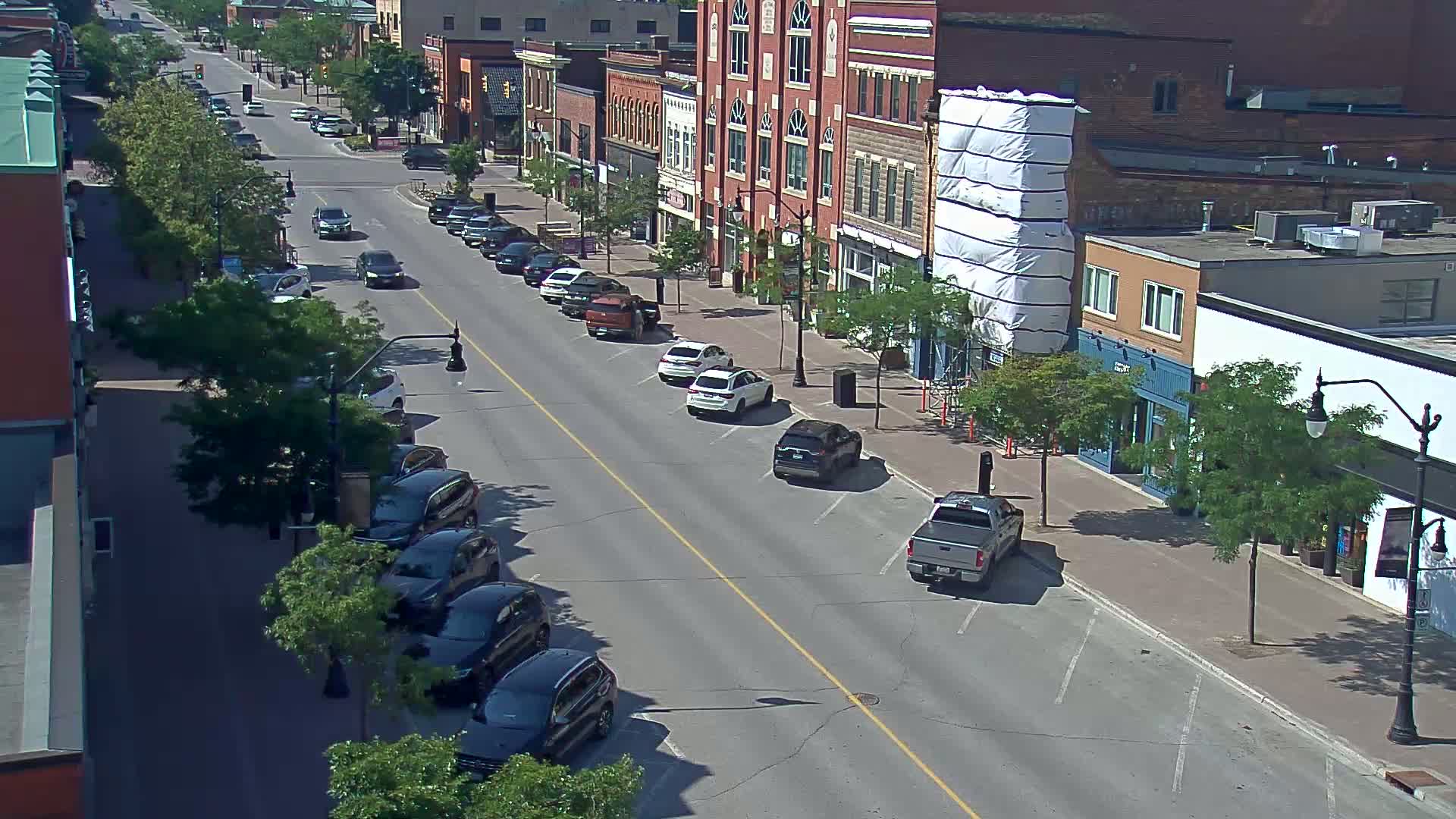 Collingwood Downtown Live Cam - Collingwood , Simcoe, Ontario, Canada