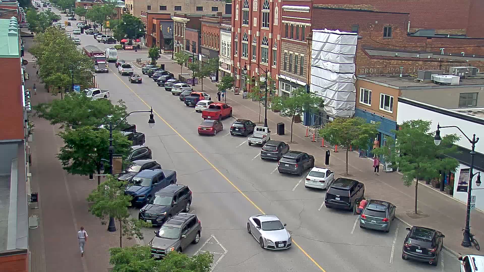 Collingwood Downtown Live Cam - Collingwood , Simcoe, Ontario, Canada