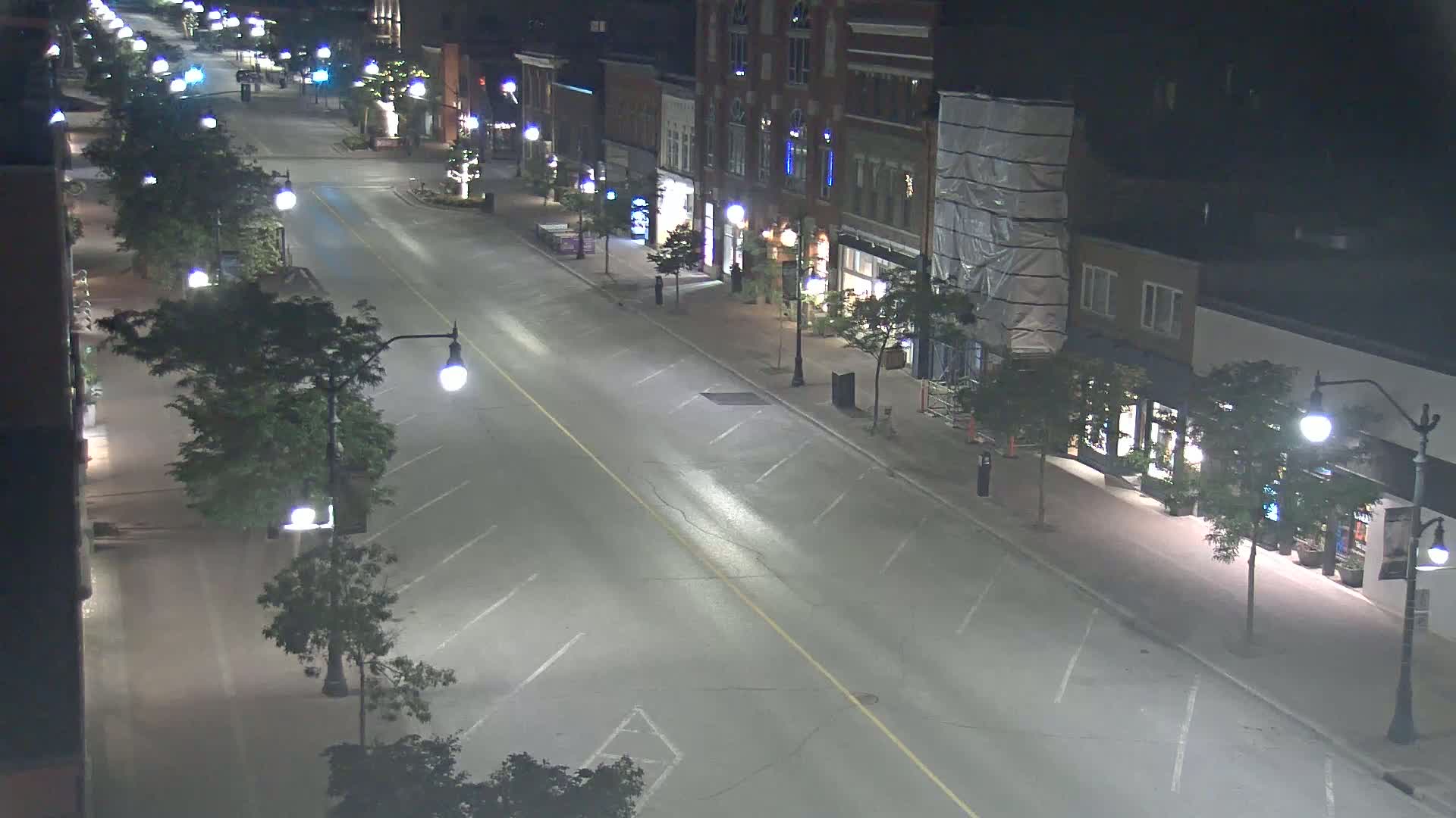 Collingwood Downtown Live Cam - Collingwood , Simcoe, Ontario, Canada
