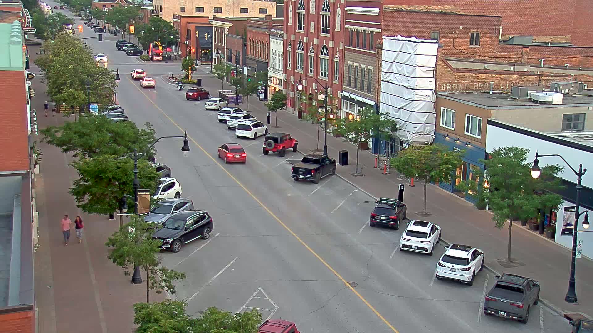 Collingwood Downtown Live Cam - Collingwood , Simcoe, Ontario, Canada