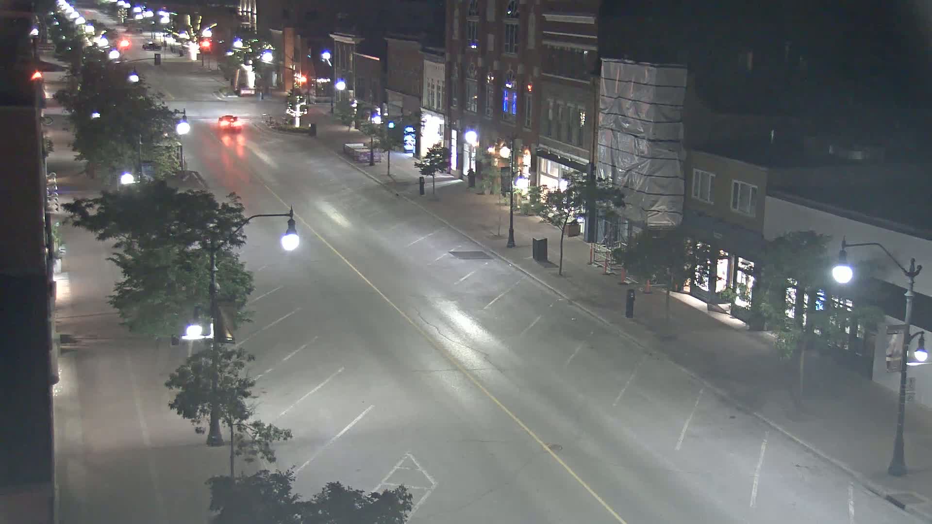 Collingwood Downtown Live Cam - Collingwood , Simcoe, Ontario, Canada