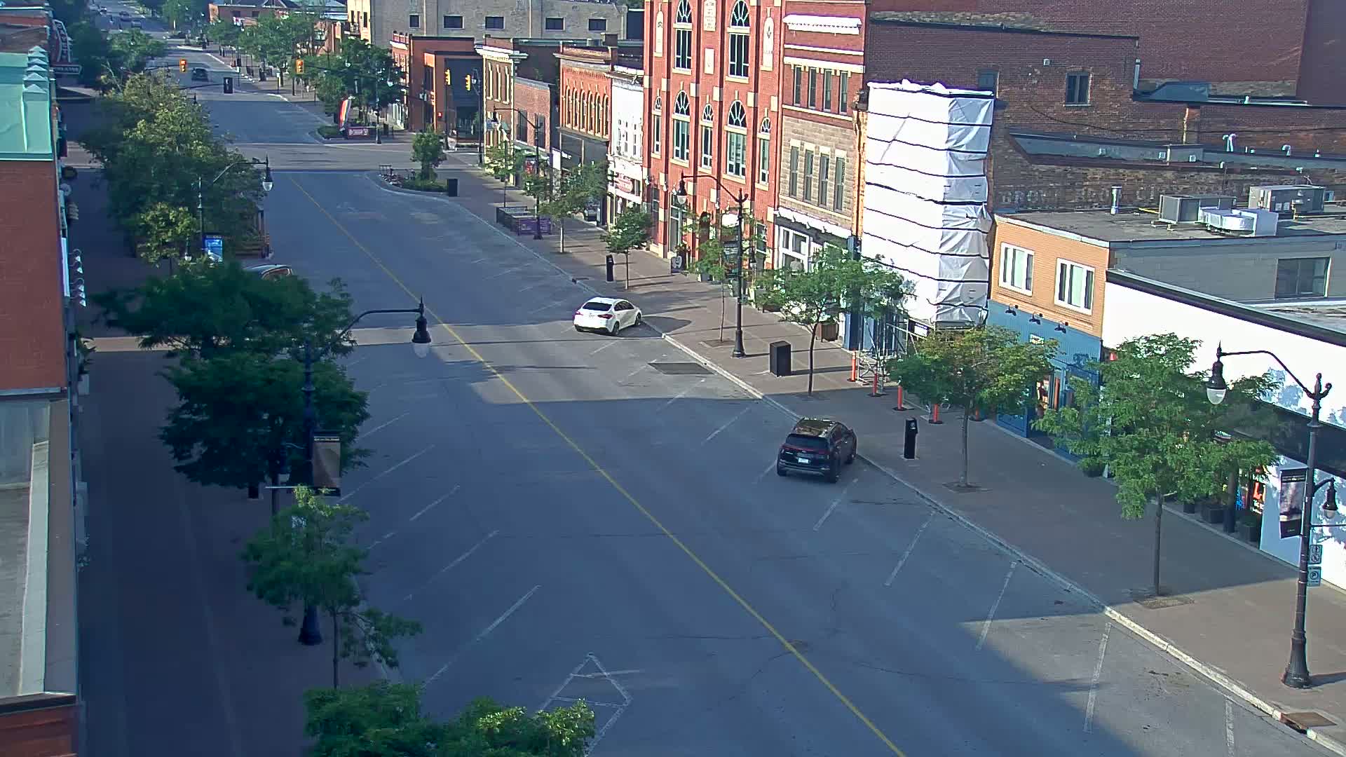 Collingwood Downtown Live Cam - Collingwood , Simcoe, Ontario, Canada