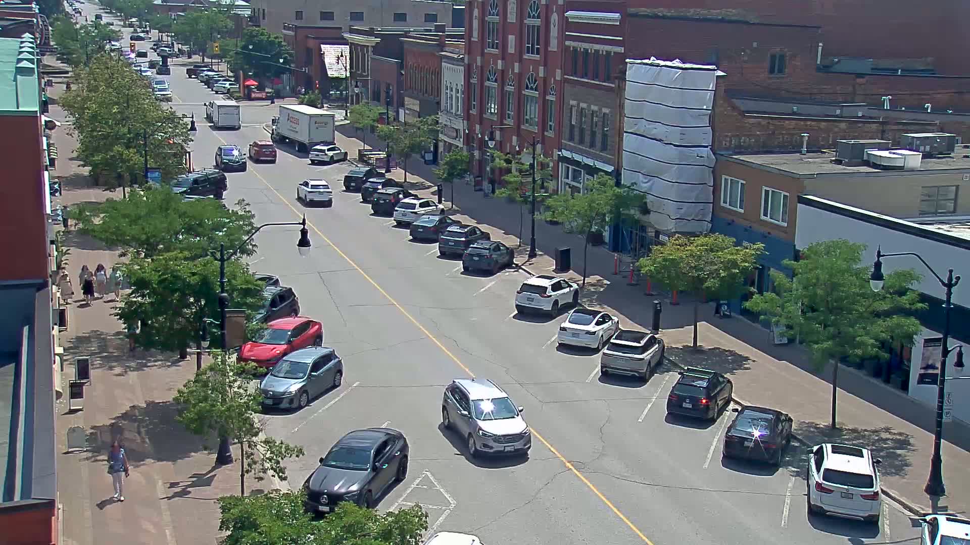 Collingwood Downtown Live Cam - Collingwood , Simcoe, Ontario, Canada
