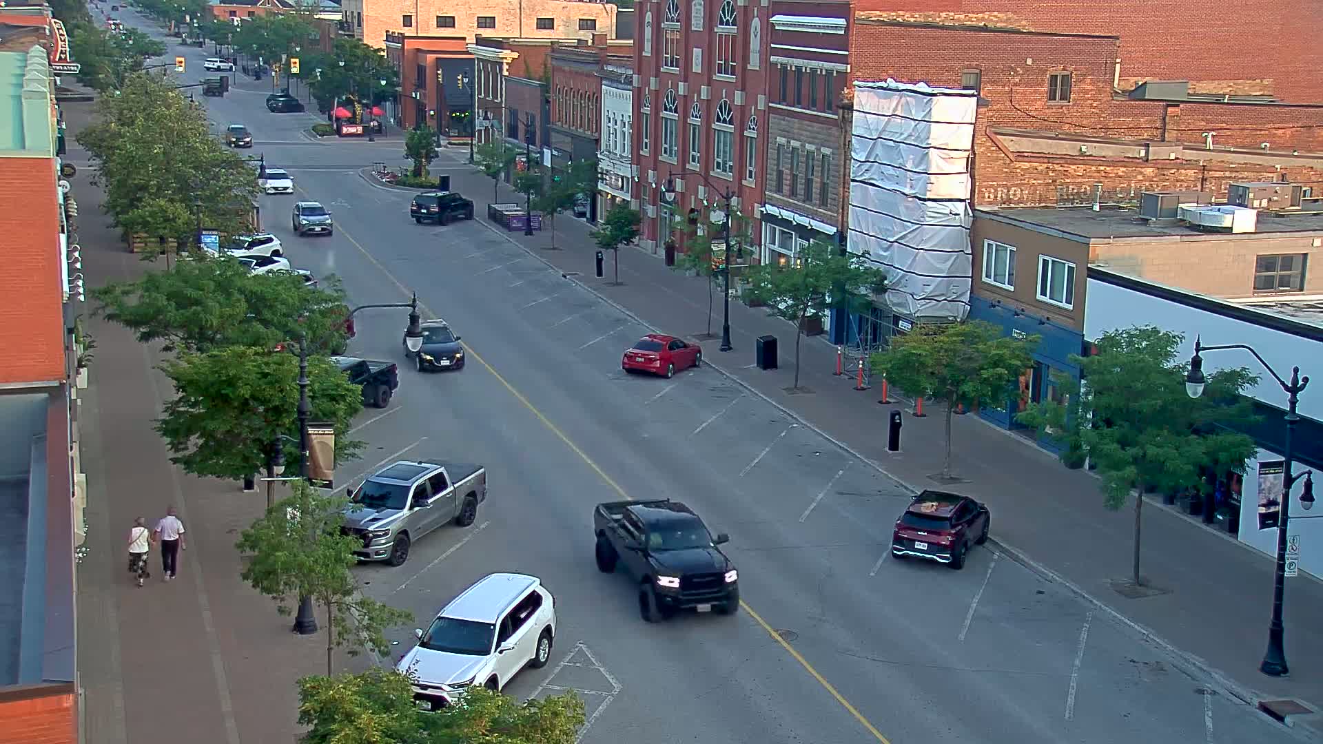 Collingwood Downtown Live Cam - Collingwood , Simcoe, Ontario, Canada