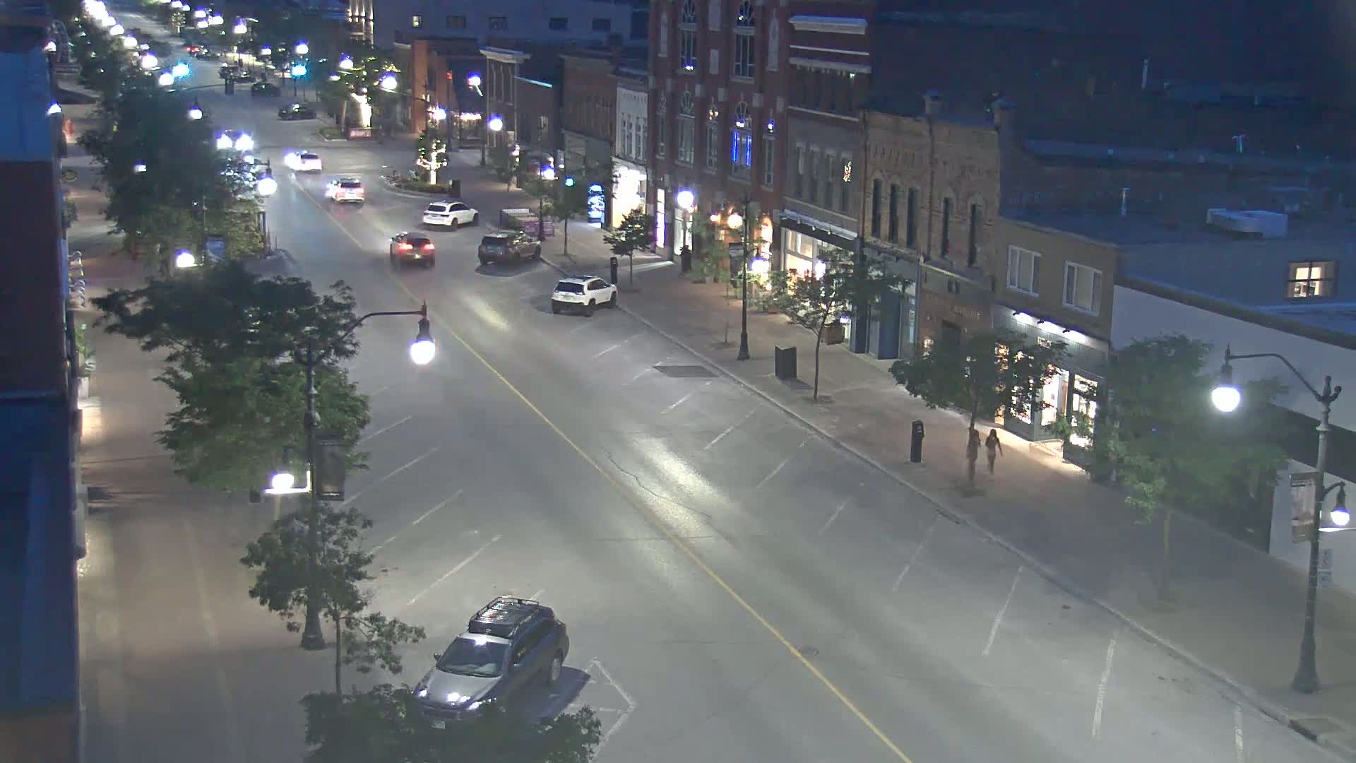Collingwood Downtown Live Cam - Collingwood , Simcoe, Ontario, Canada