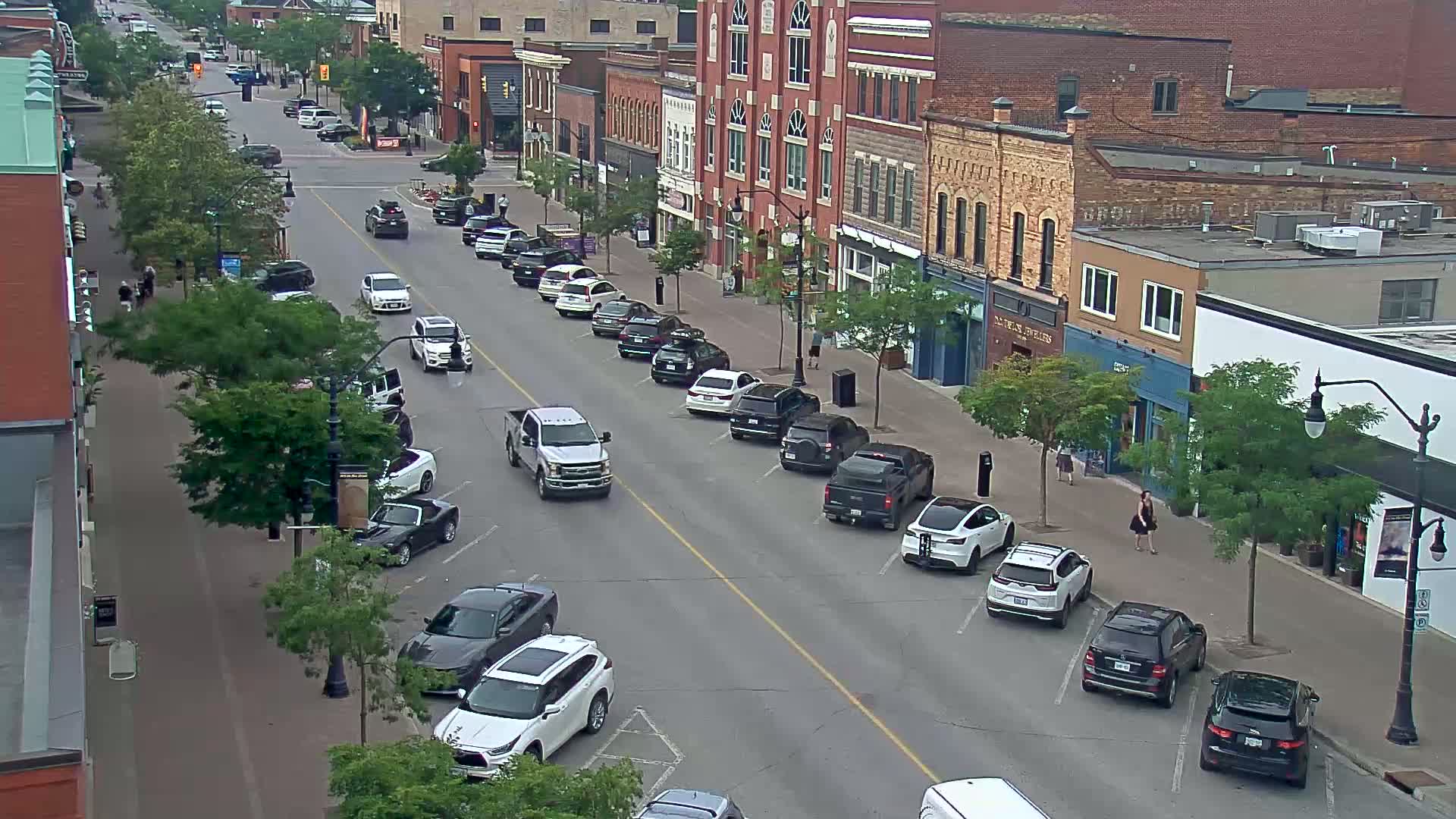 Collingwood Downtown Live Cam - Collingwood , Simcoe, Ontario, Canada