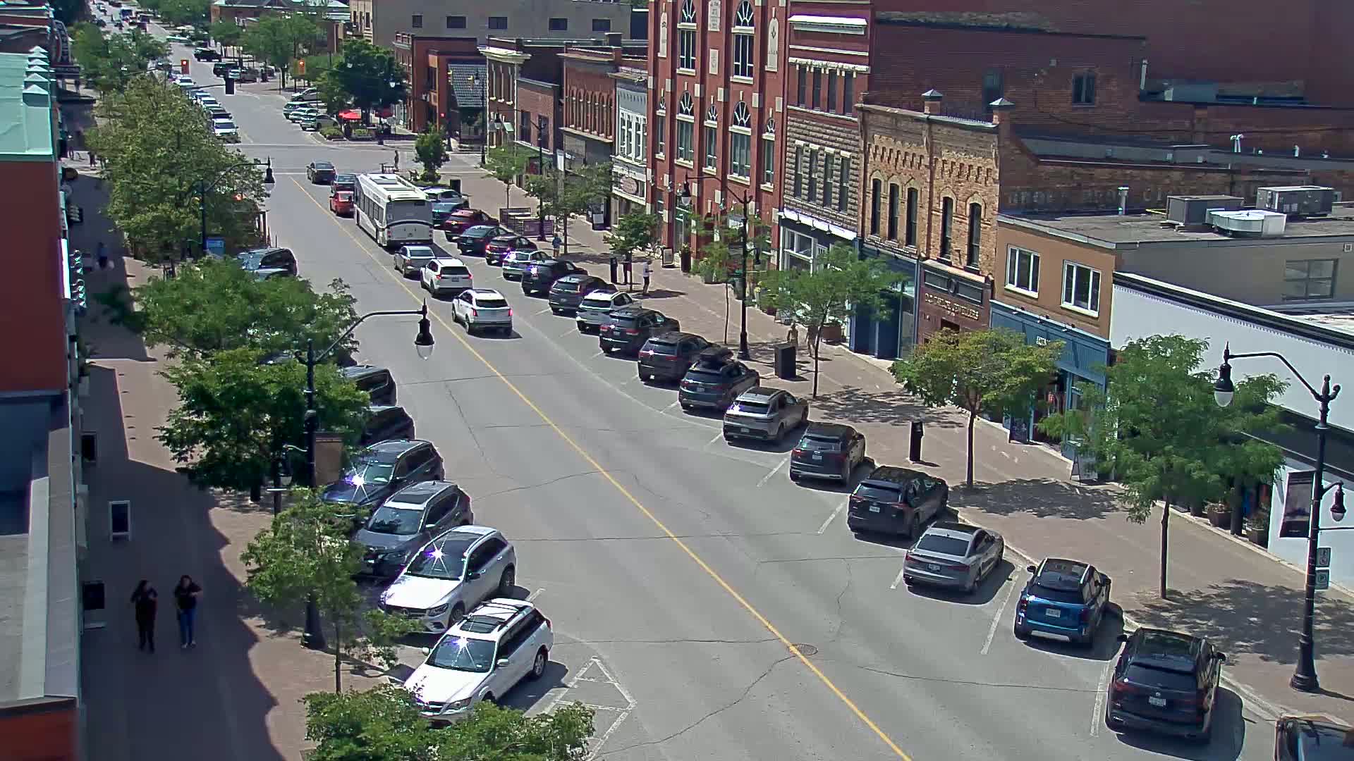 Collingwood Downtown Live Cam - Collingwood , Simcoe, Ontario, Canada