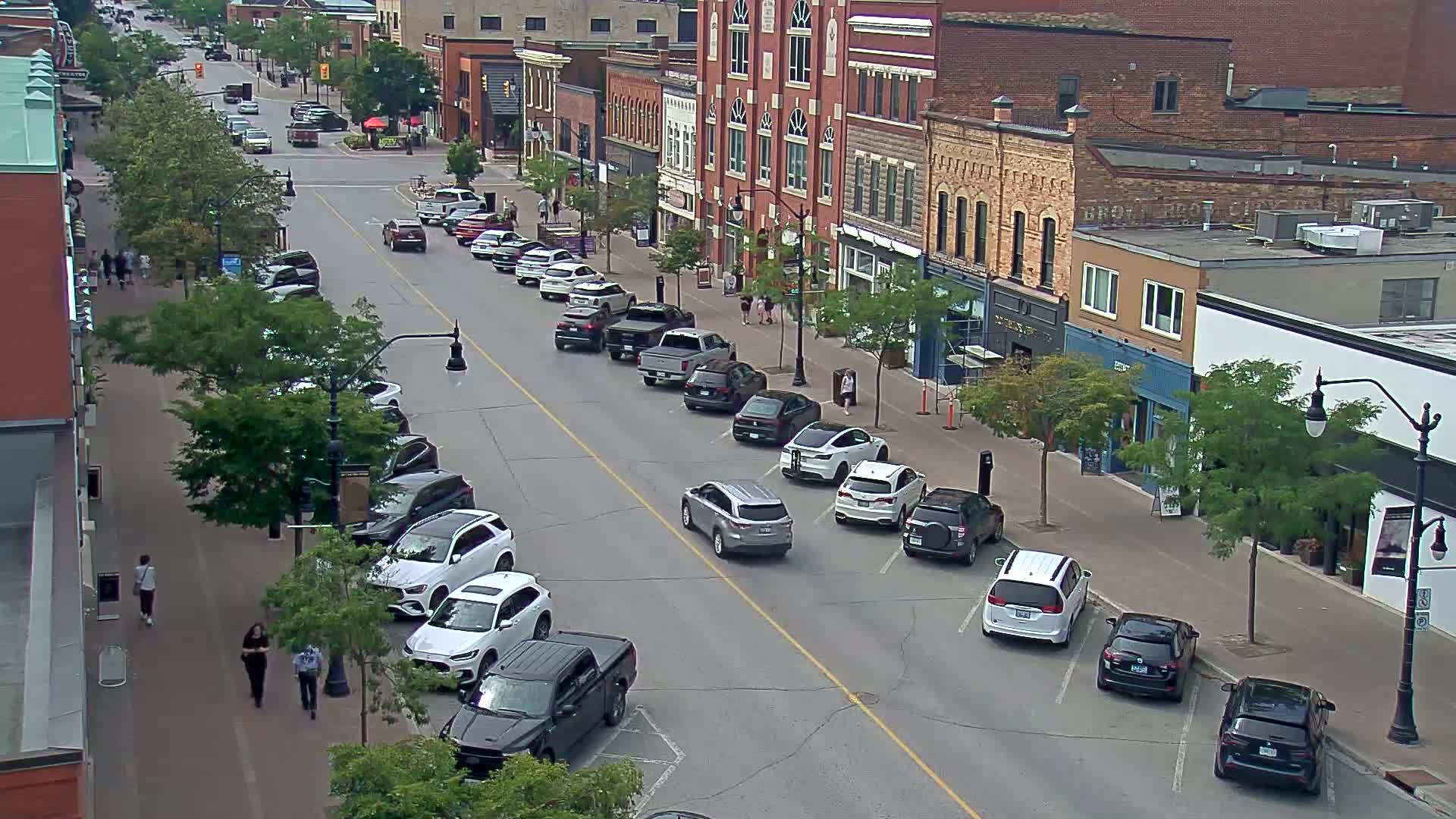 Collingwood Downtown Live Cam - Collingwood , Simcoe, Ontario, Canada