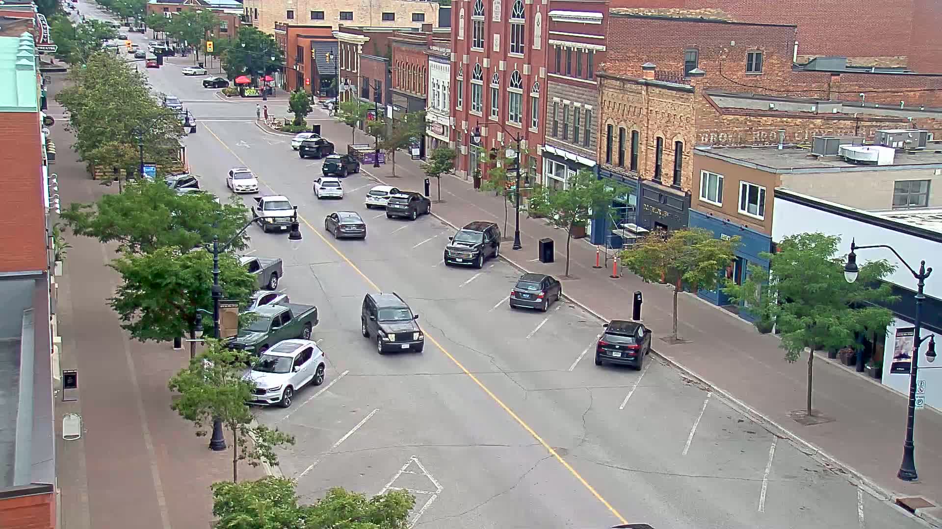 Collingwood Downtown Live Cam - Collingwood , Simcoe, Ontario, Canada